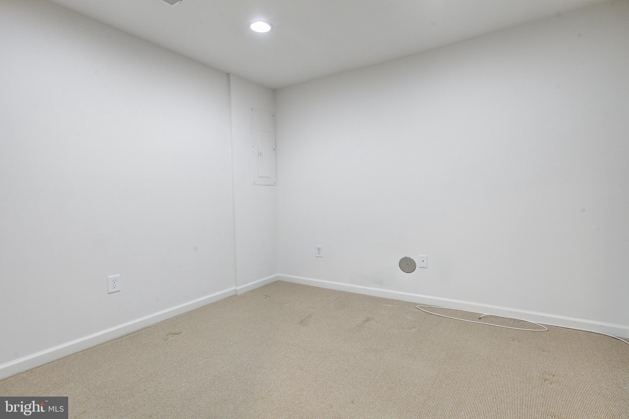 HAVRE DE HILLS - Residential Lease