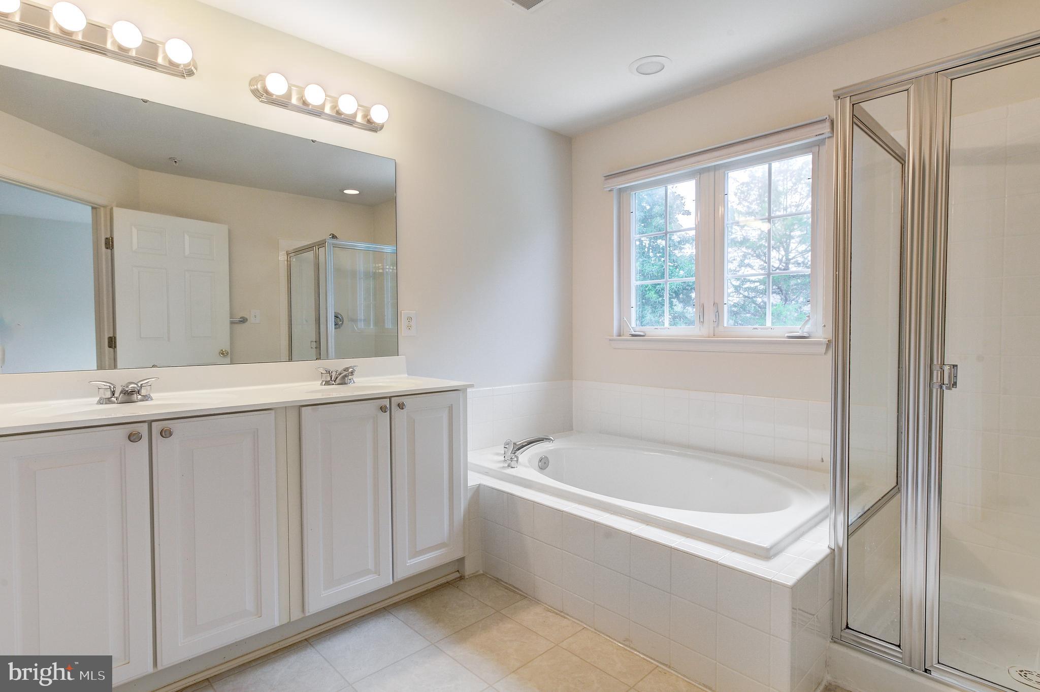 HAVRE DE HILLS - Residential Lease