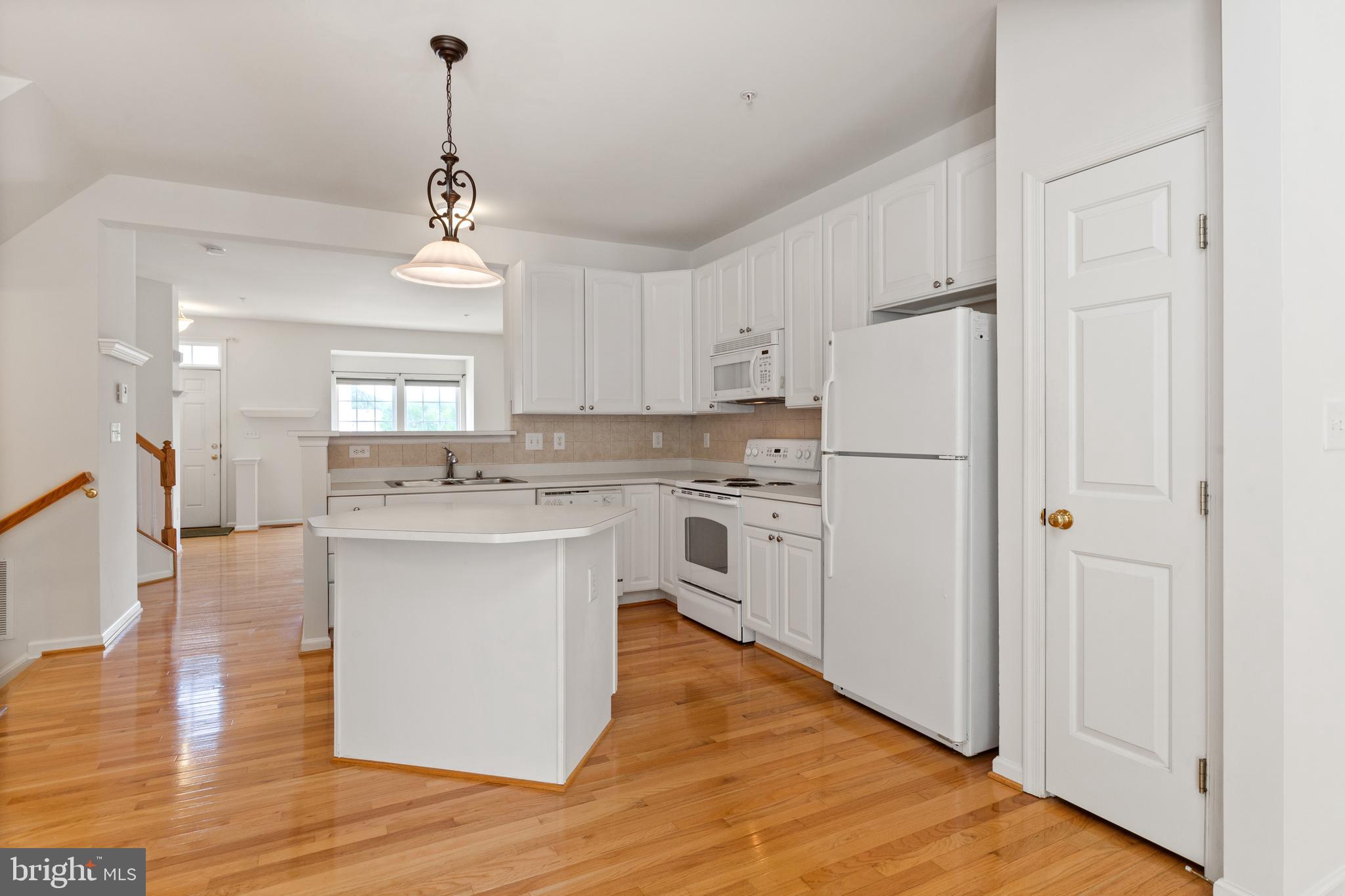 HAVRE DE HILLS - Residential Lease