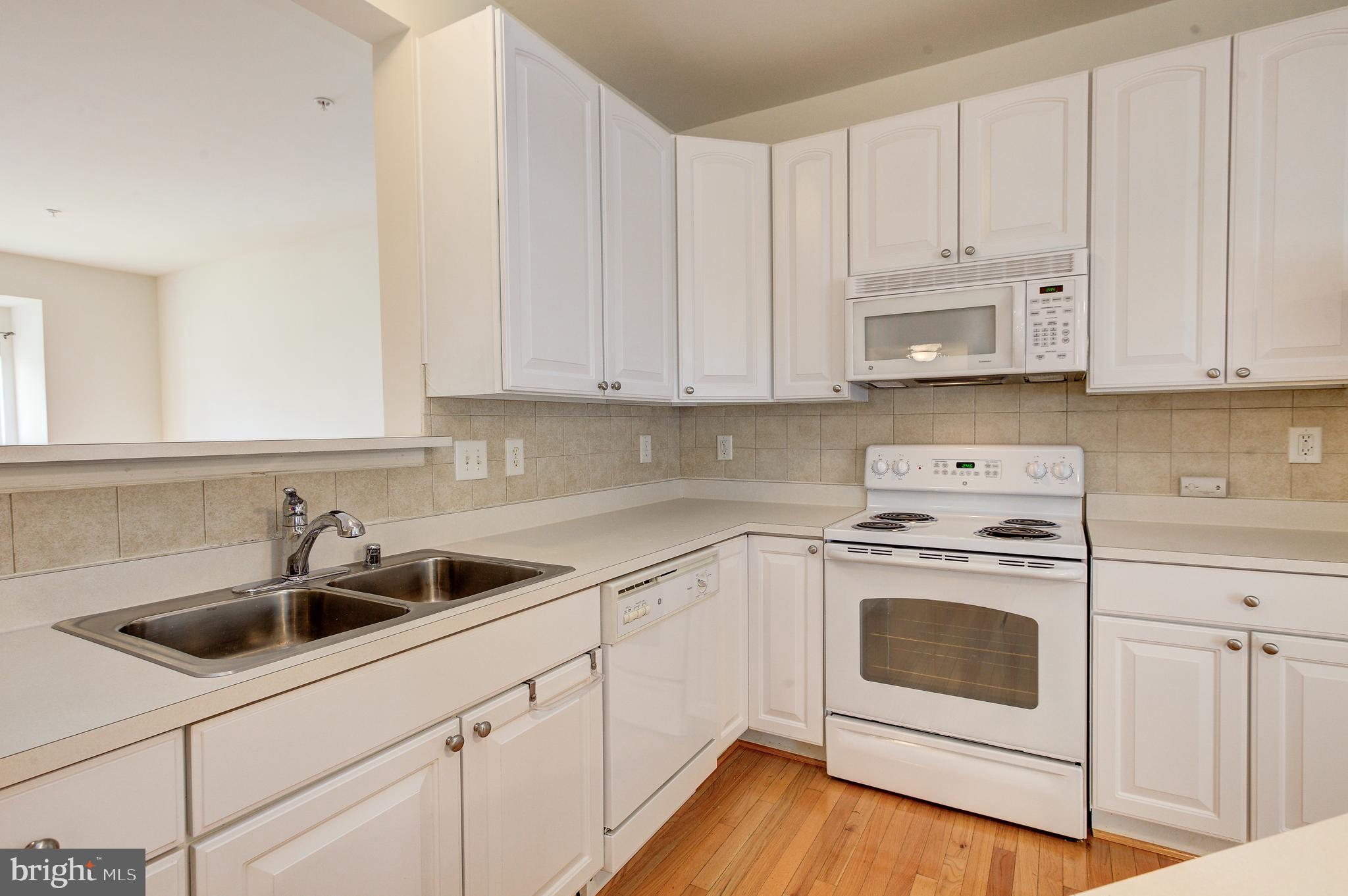 HAVRE DE HILLS - Residential Lease