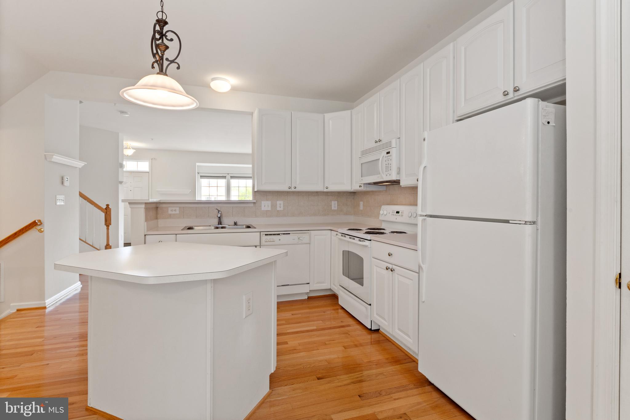 HAVRE DE HILLS - Residential Lease