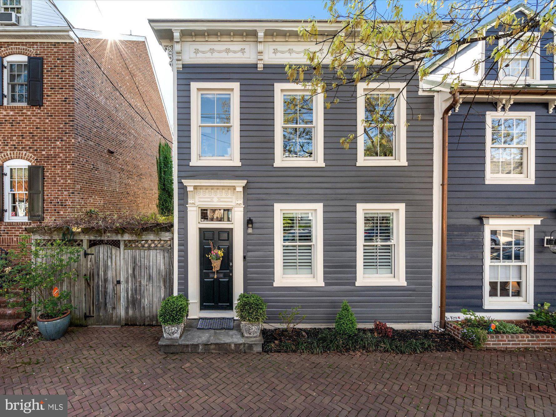 OLD TOWN - Residential