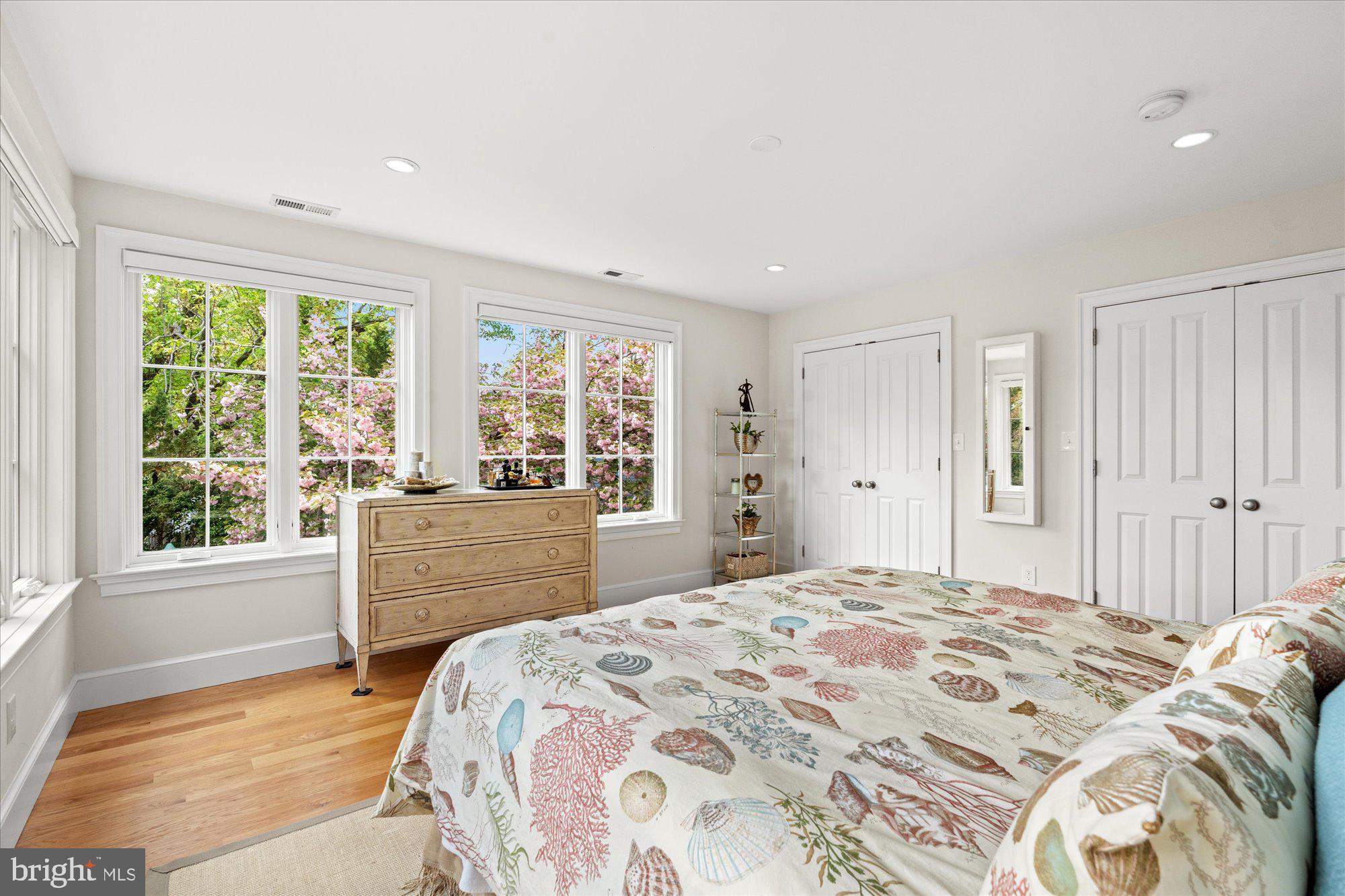 OLD TOWN - Residential