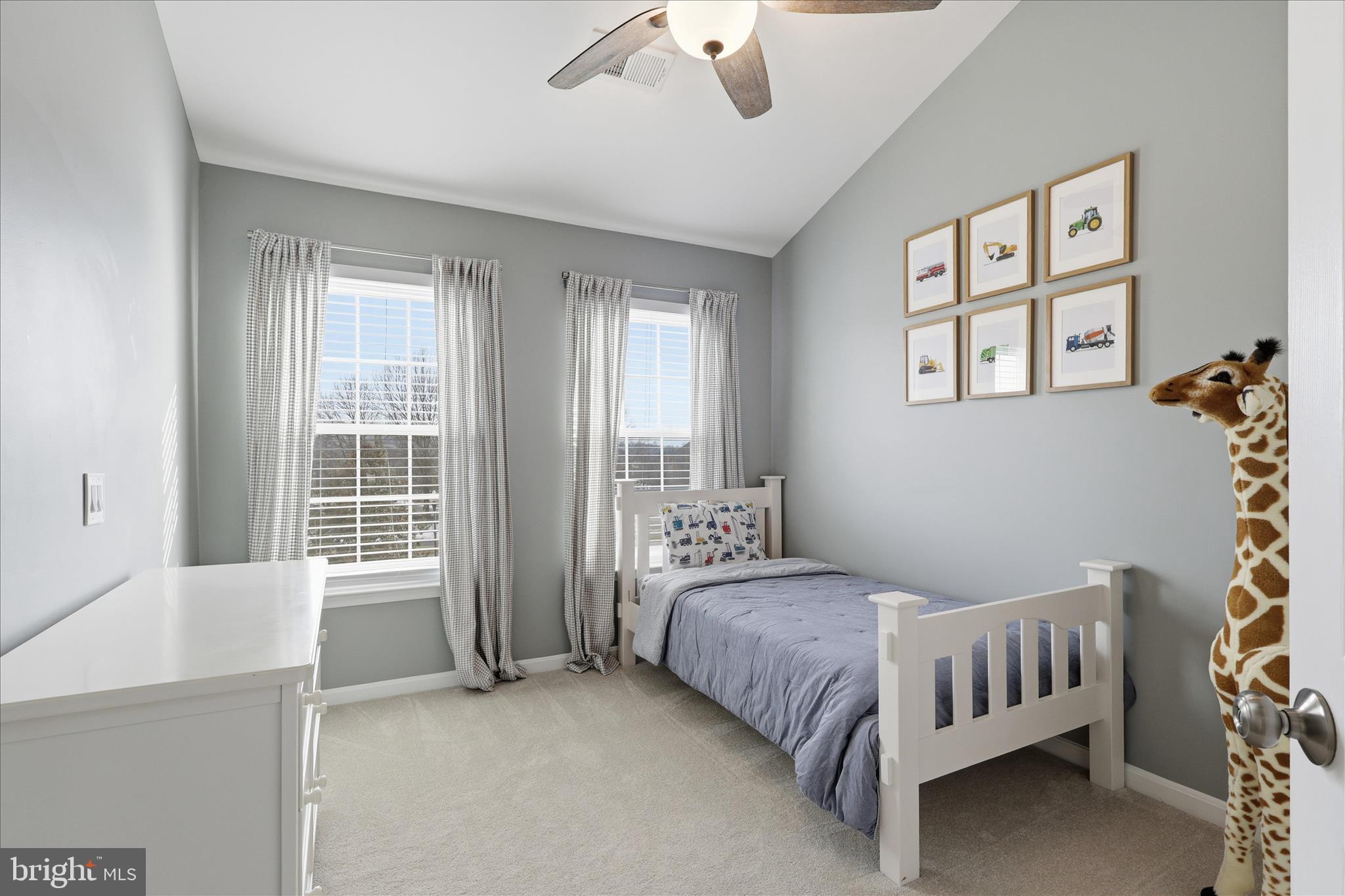 POTOMAC LAKES - Residential