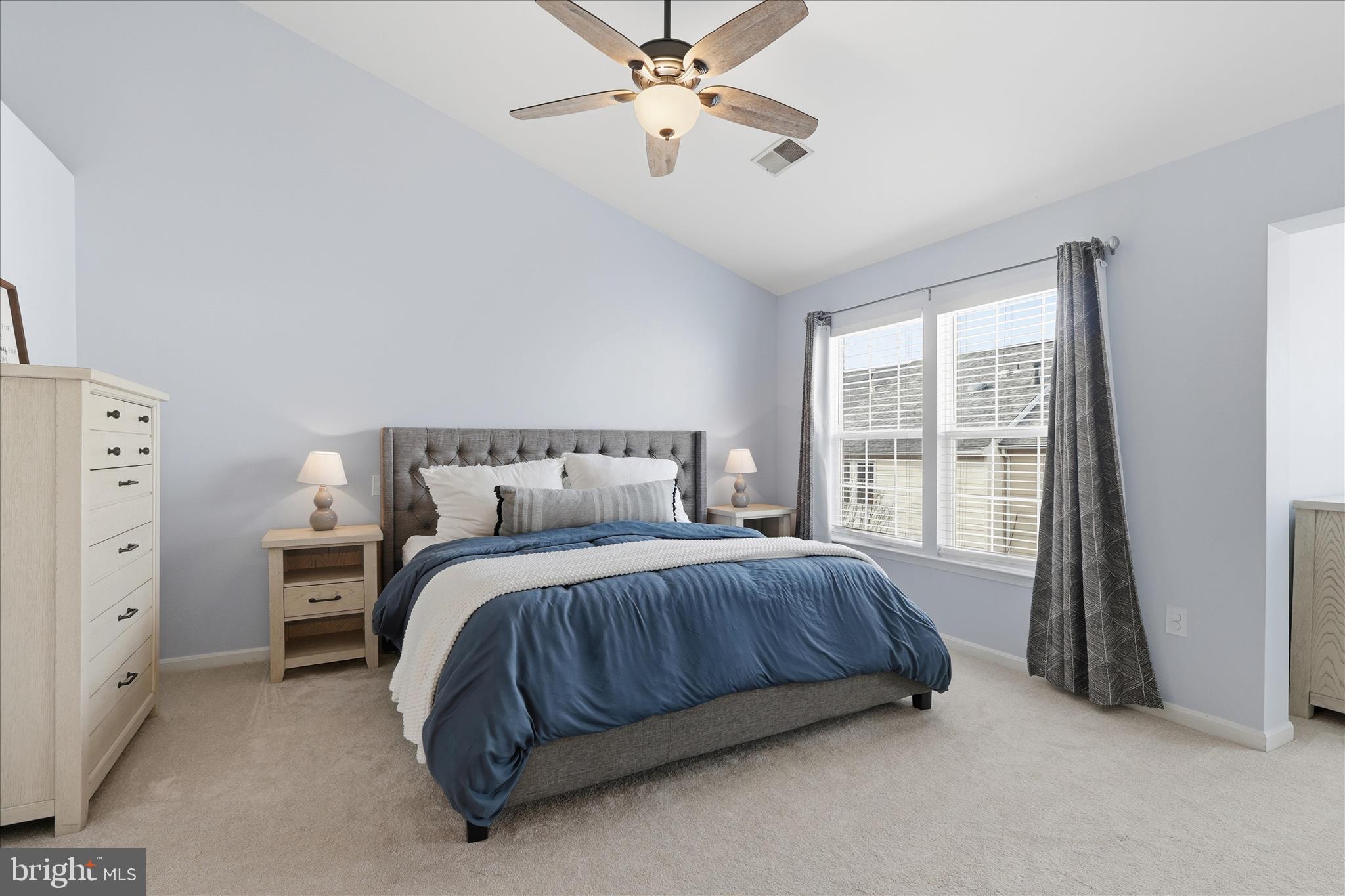 POTOMAC LAKES - Residential