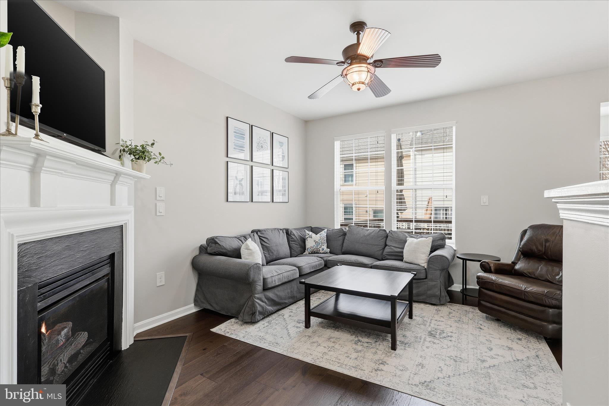 POTOMAC LAKES - Residential