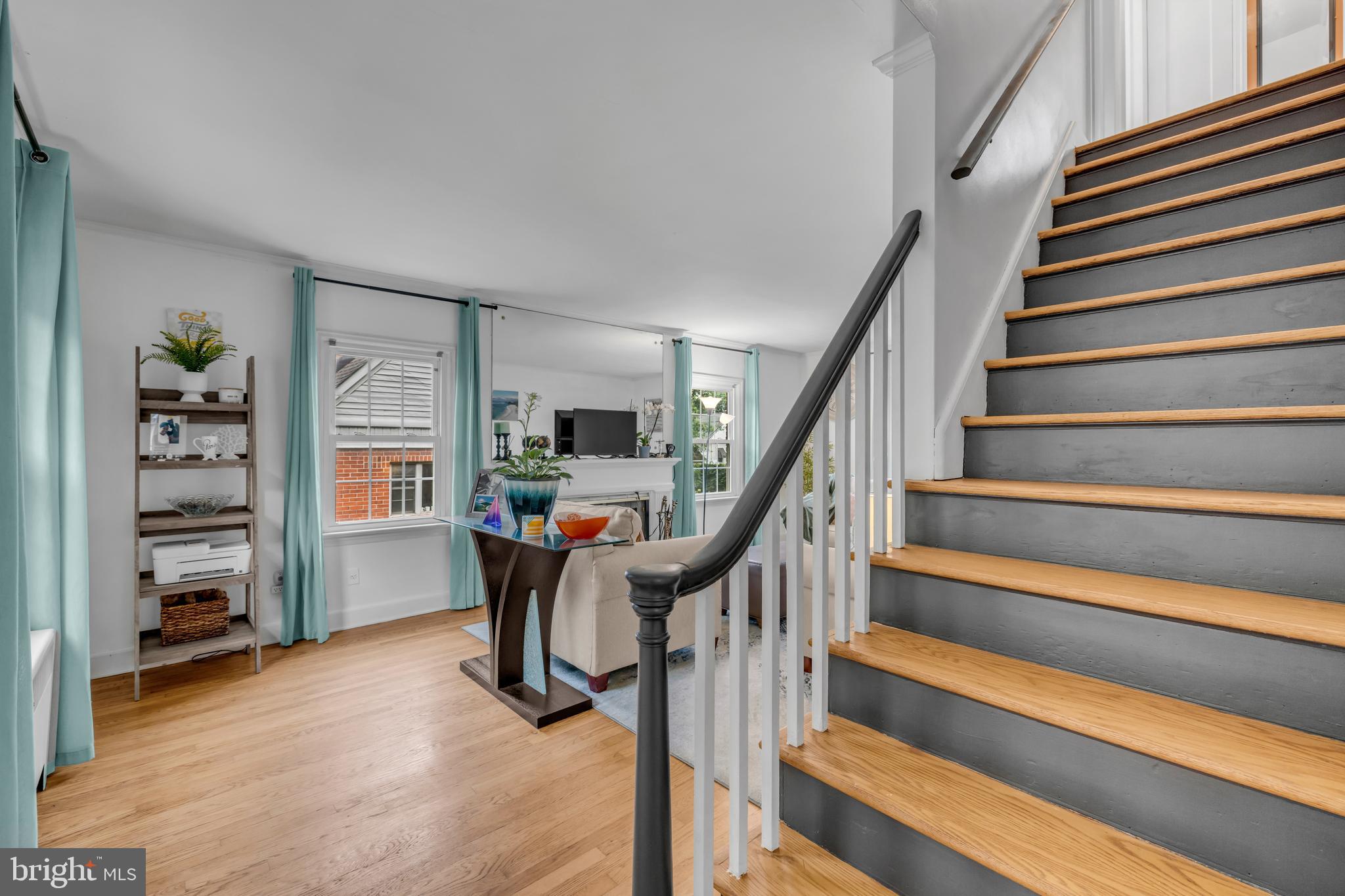 1003 E NEWPORT PIKE