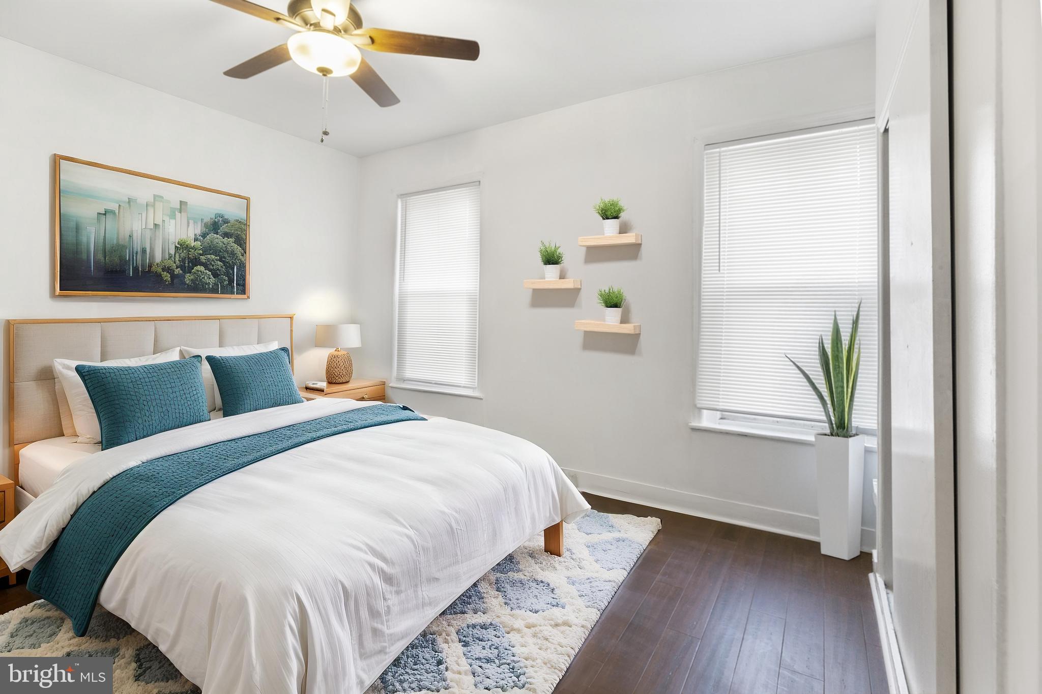 PORT RICHMOND - Residential Lease