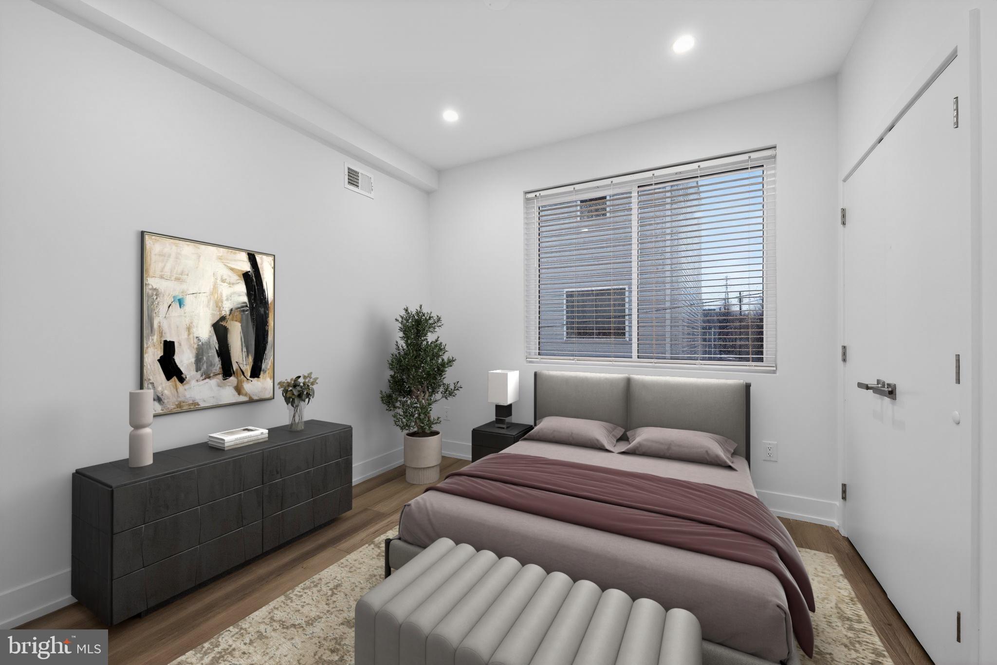 PORT RICHMOND - Residential