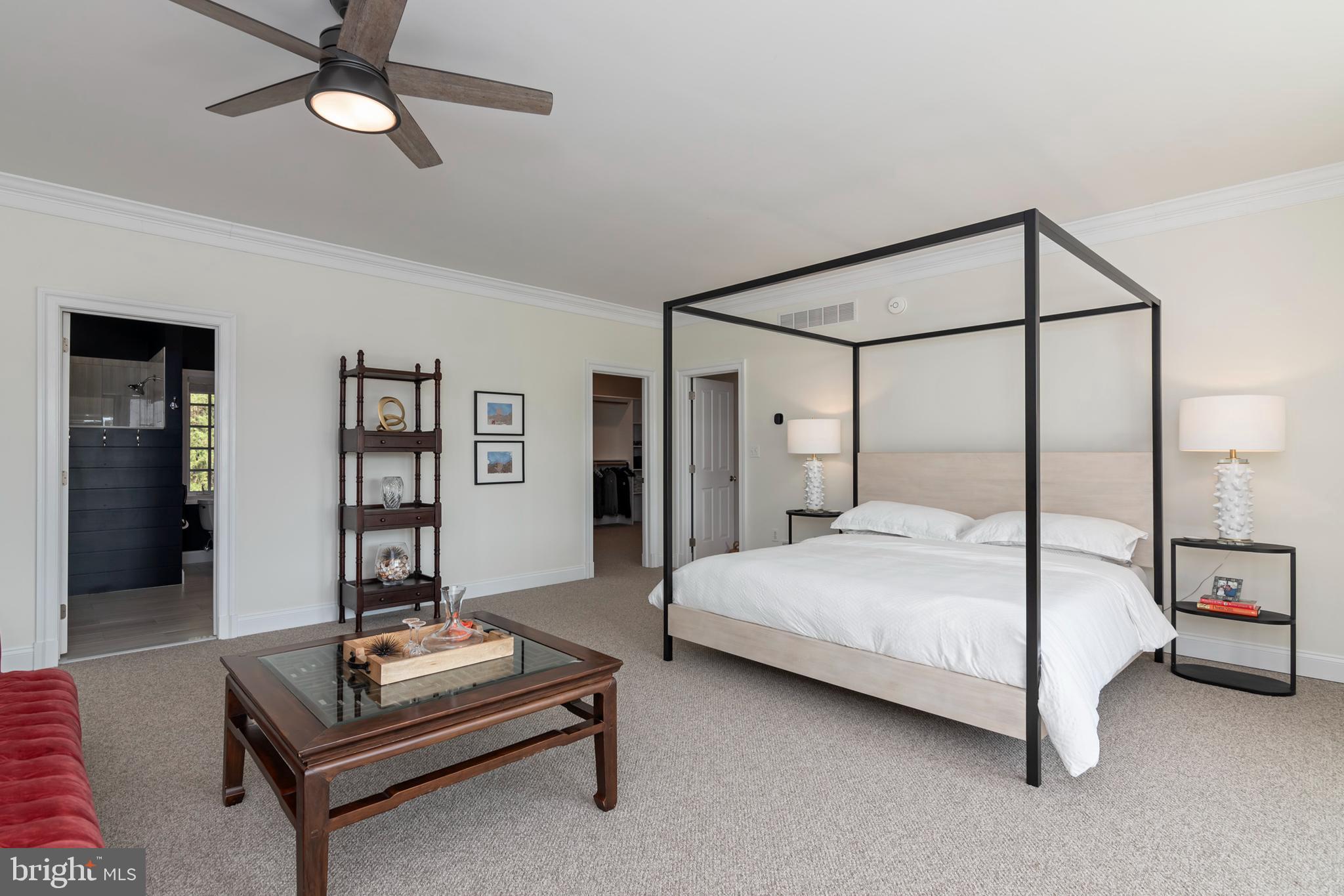 EASTON - Residential