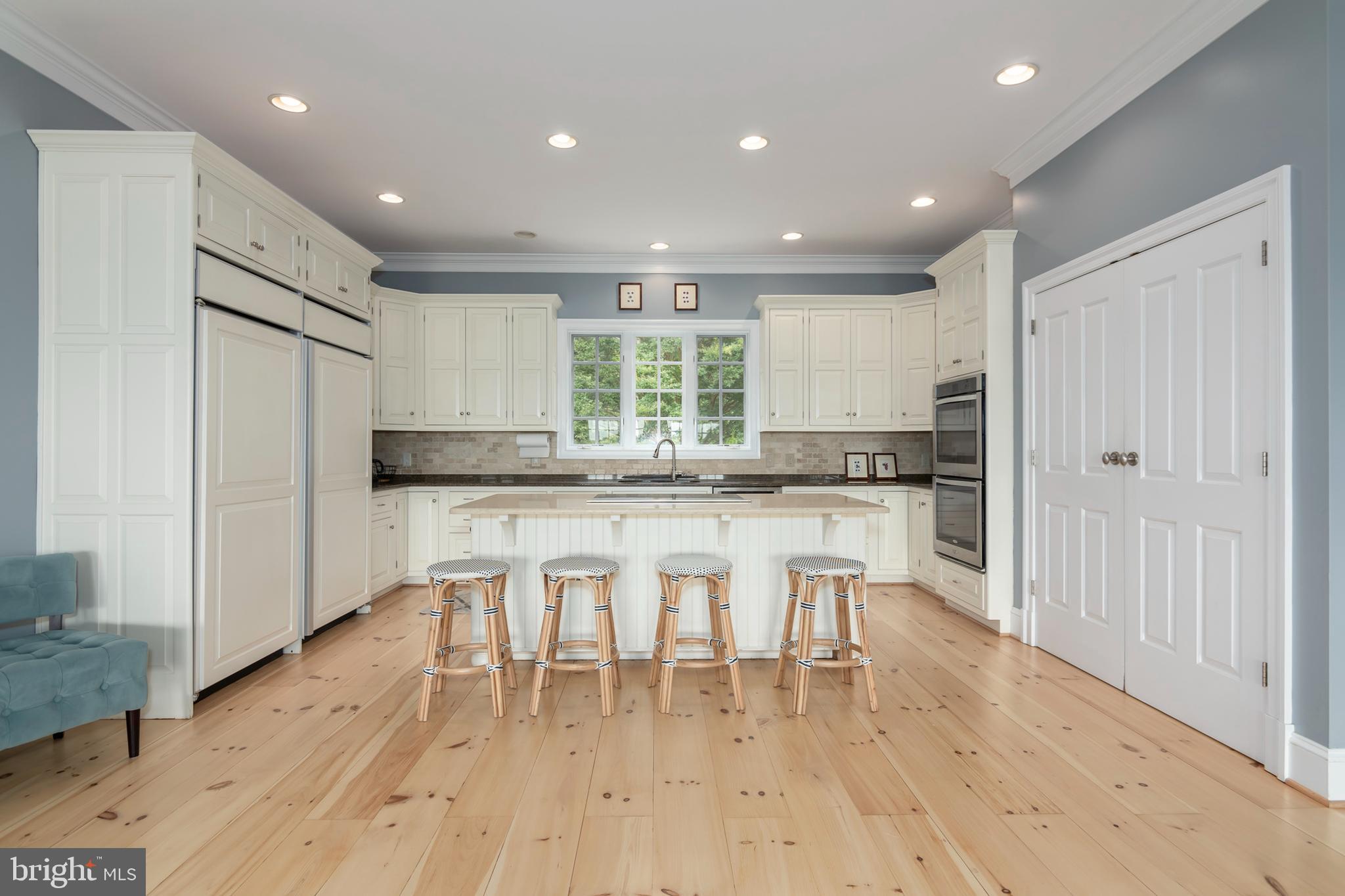 EASTON - Residential