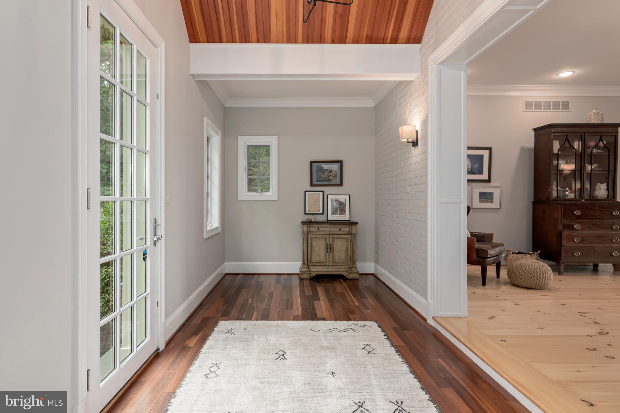 EASTON - Residential