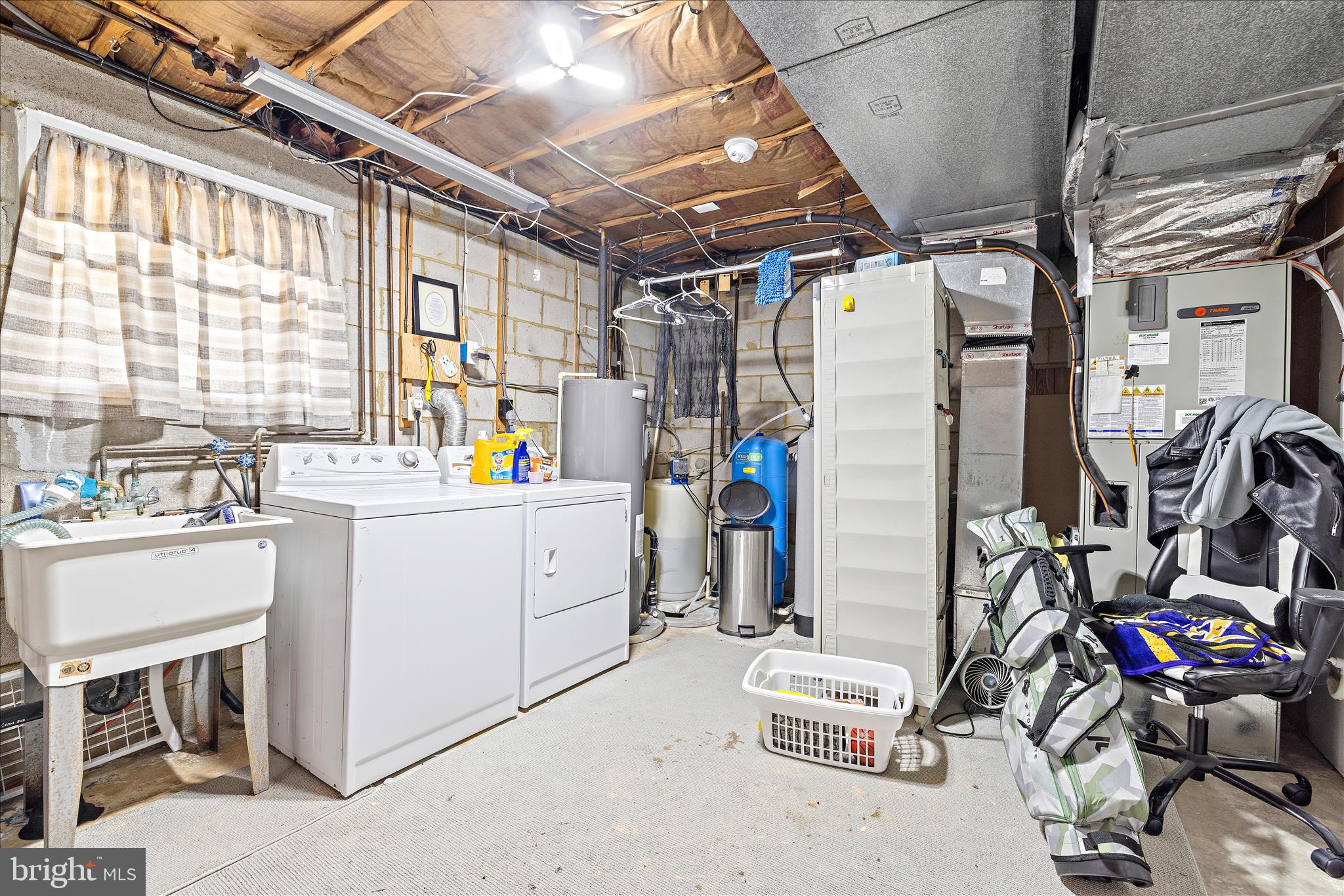 LONG POINT ON THE MAGOTHY - Residential