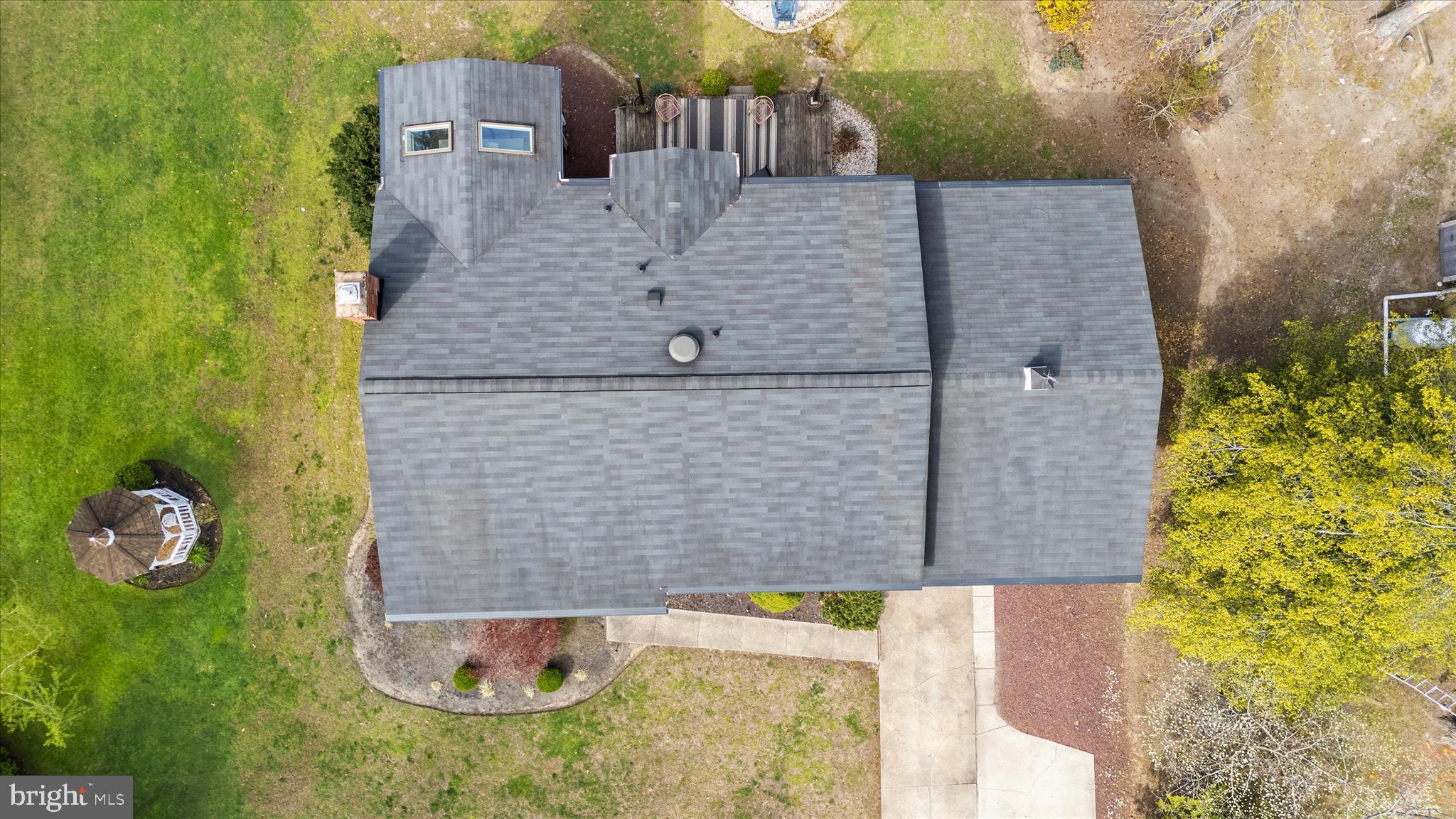 LONG POINT ON THE MAGOTHY - Residential