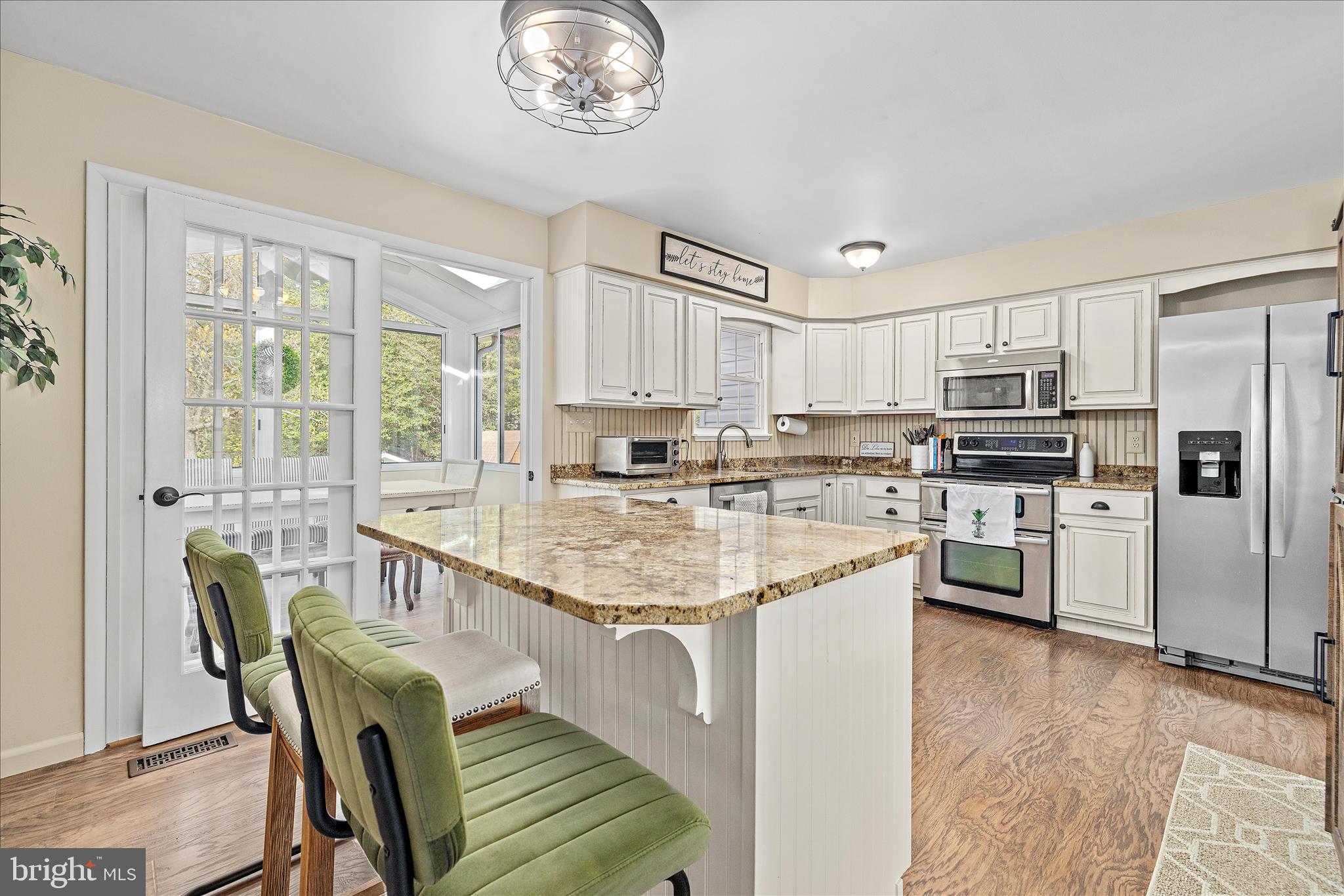 LONG POINT ON THE MAGOTHY - Residential