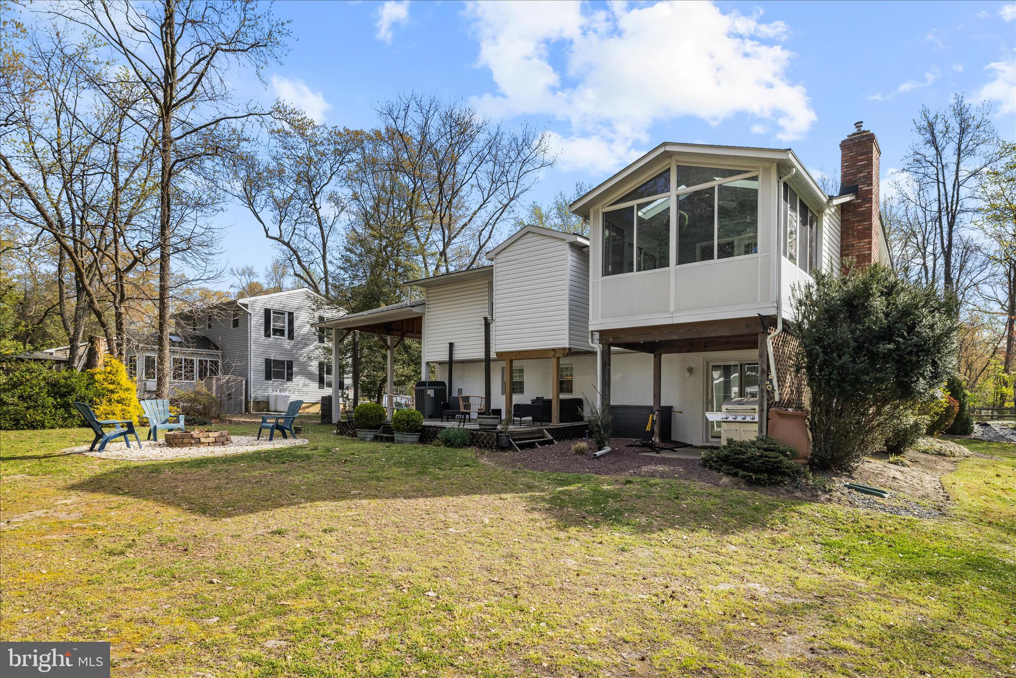 LONG POINT ON THE MAGOTHY - Residential