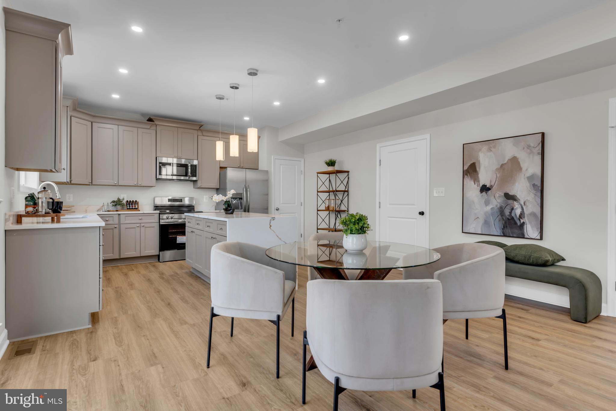 LINCOLNSHIRE> - Residential