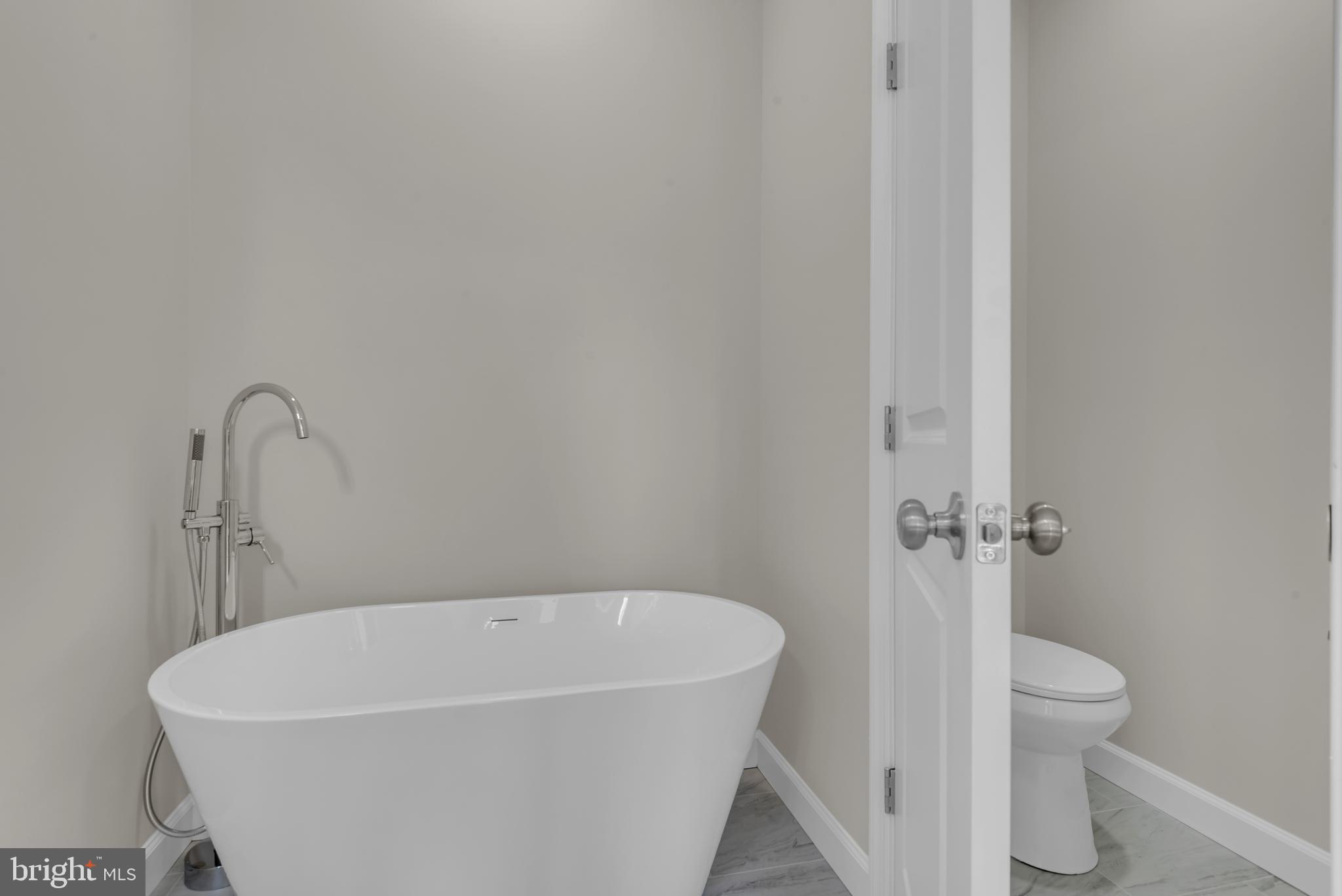 LINCOLNSHIRE> - Residential