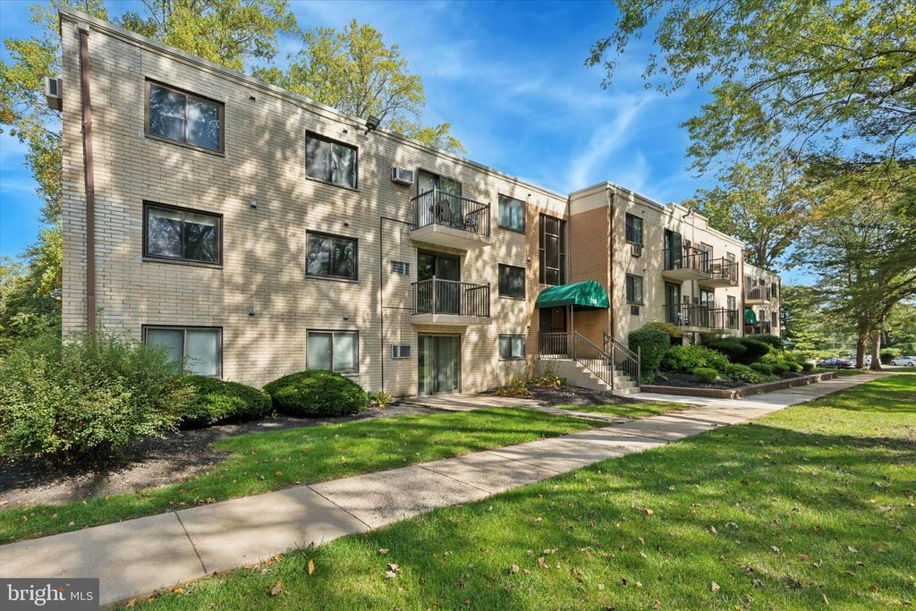 Photo of 1575 W Street Road #721, WARMINSTER, PA 18974 (MLS # PABU2106892)