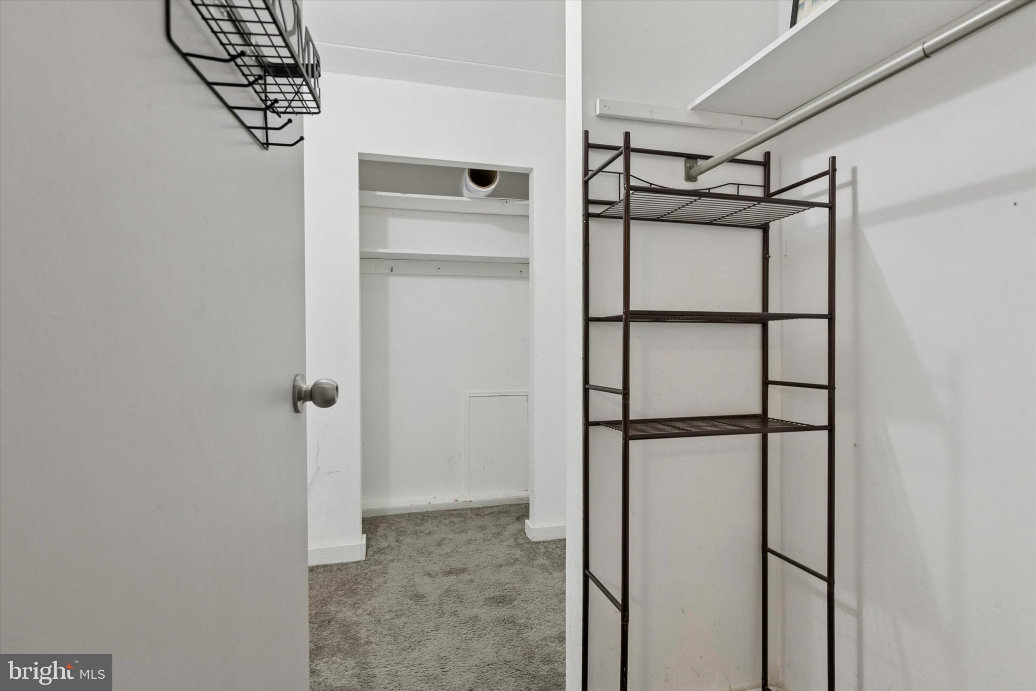 MEADOW WOOD - Residential