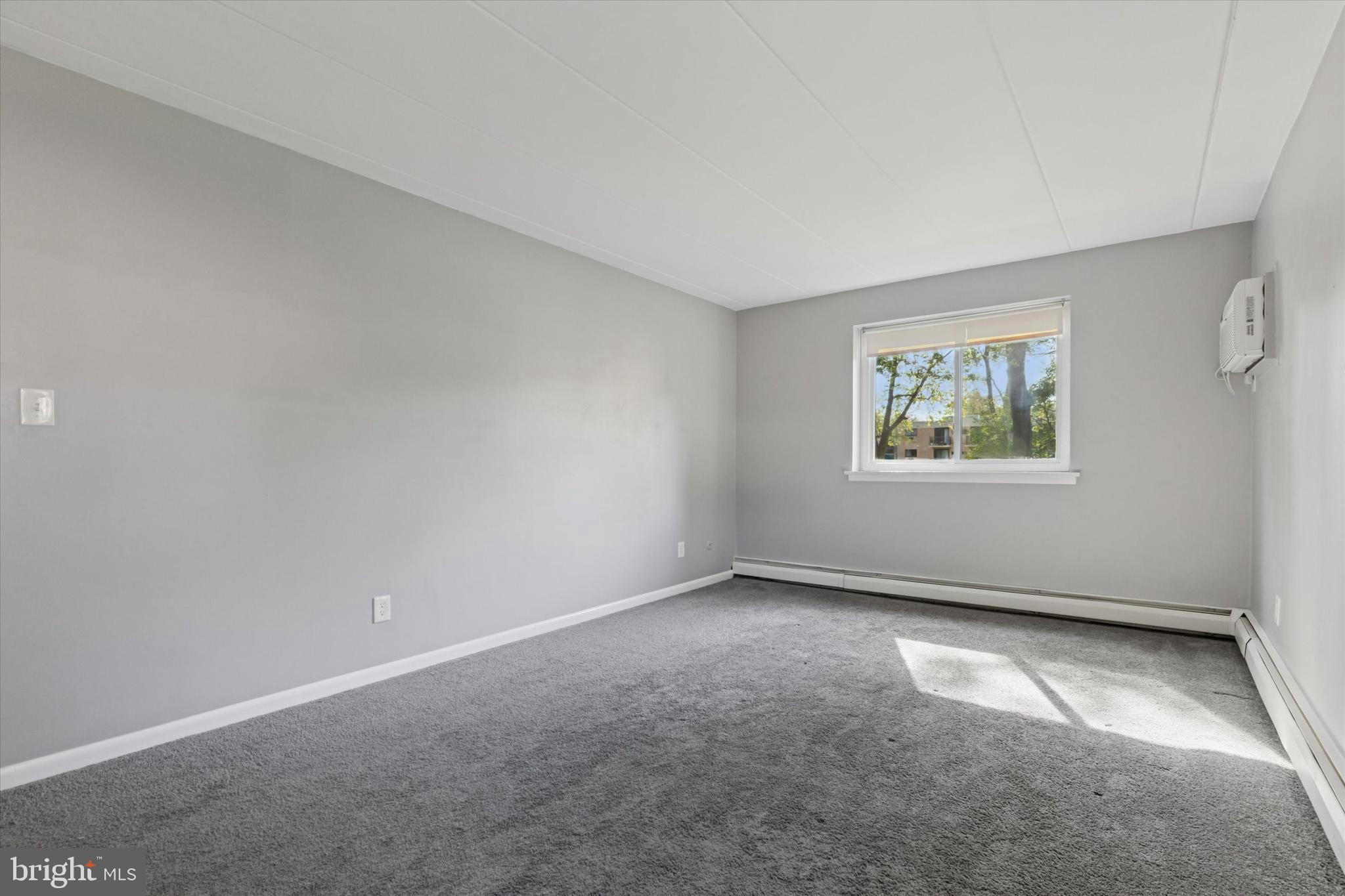 MEADOW WOOD - Residential