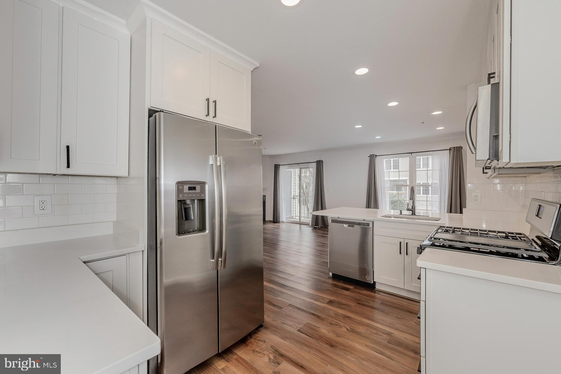 GATES OF FAIR LAKES - Residential