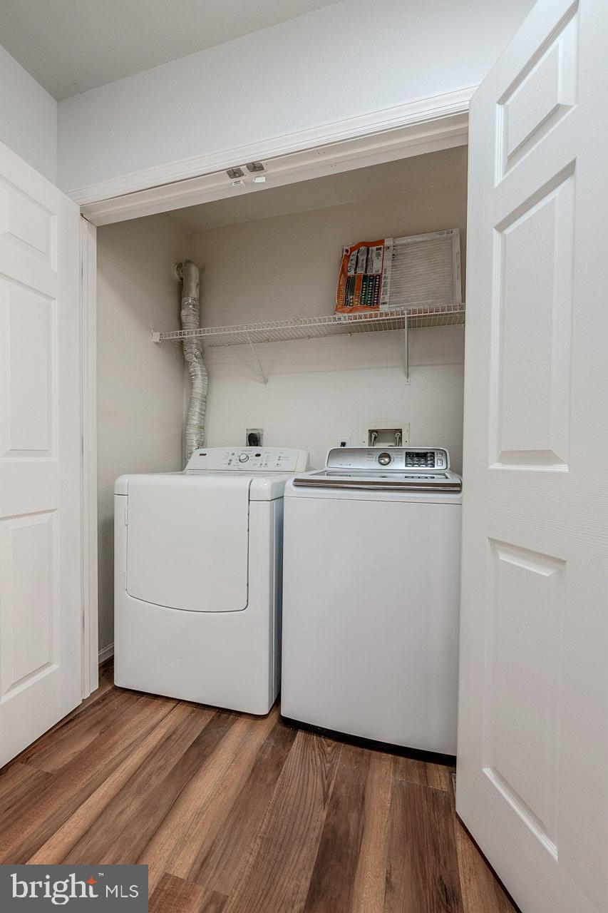 GATES OF FAIR LAKES - Residential