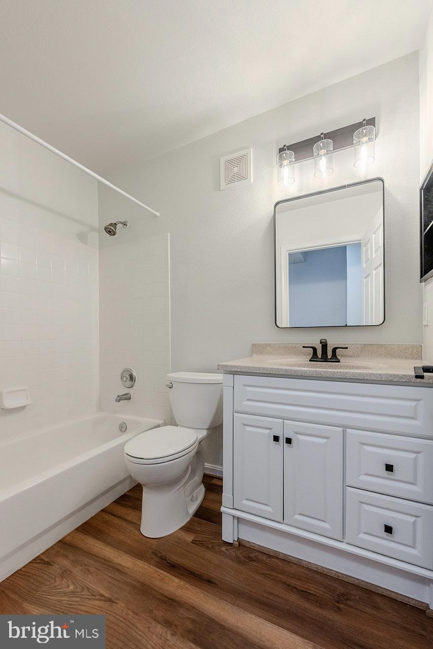 GATES OF FAIR LAKES - Residential