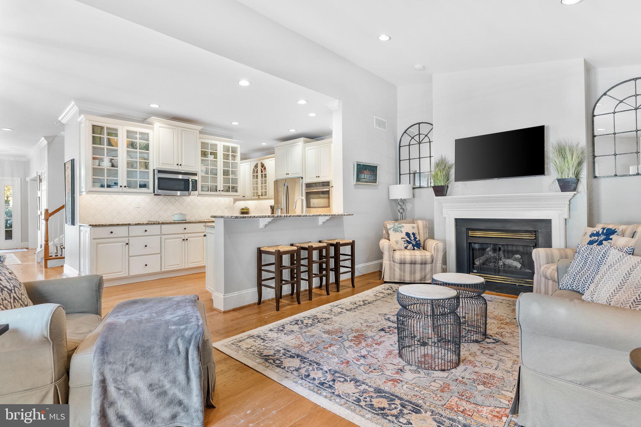 WEATHERSTONE - Residential