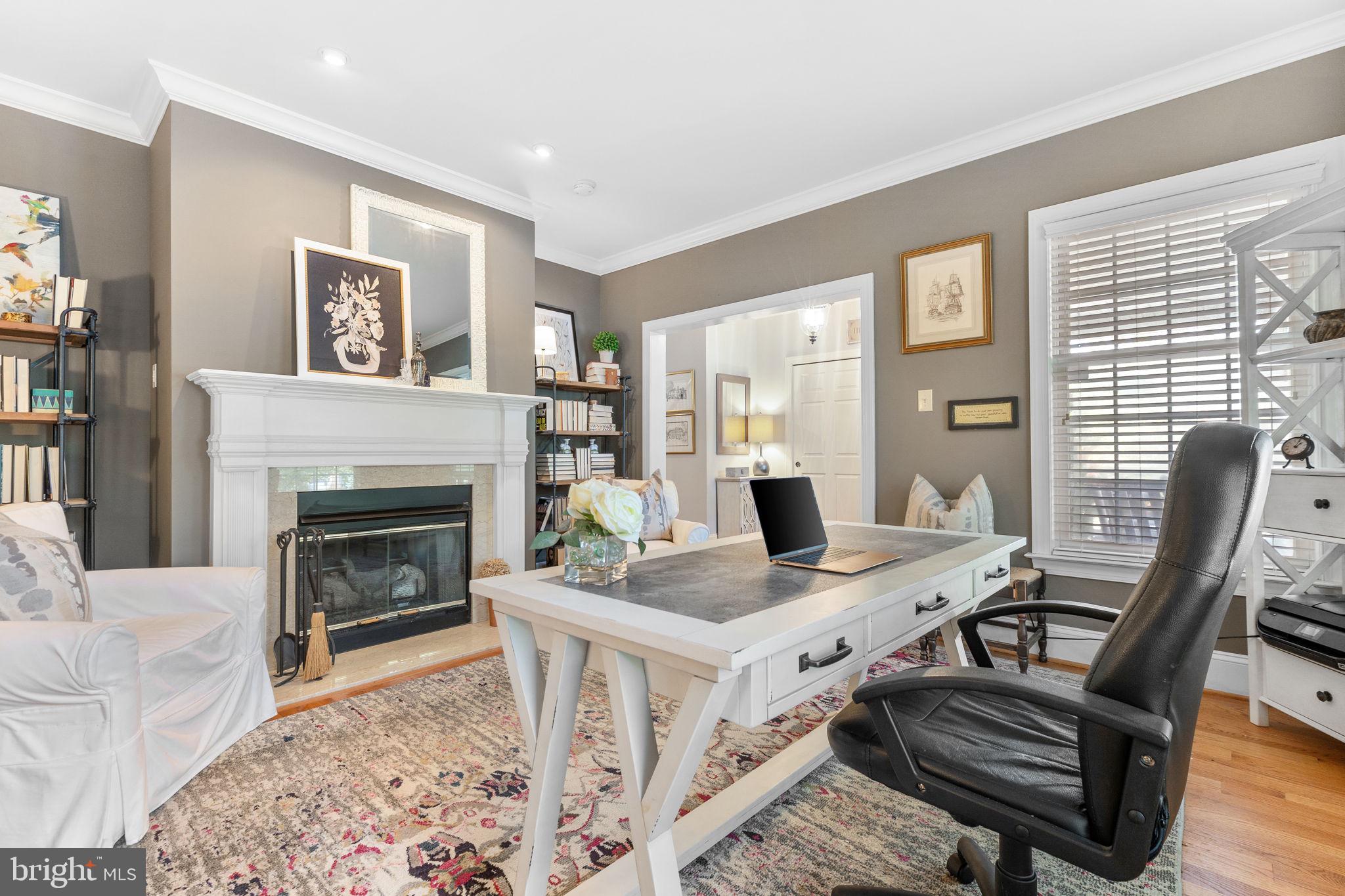 WEATHERSTONE - Residential