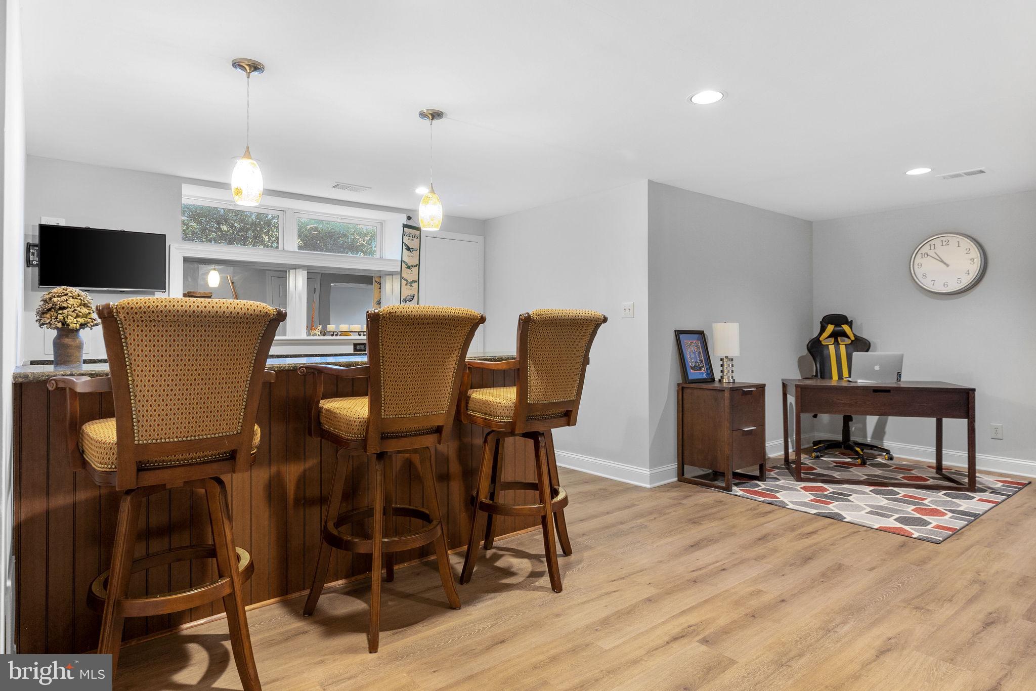 WEATHERSTONE - Residential