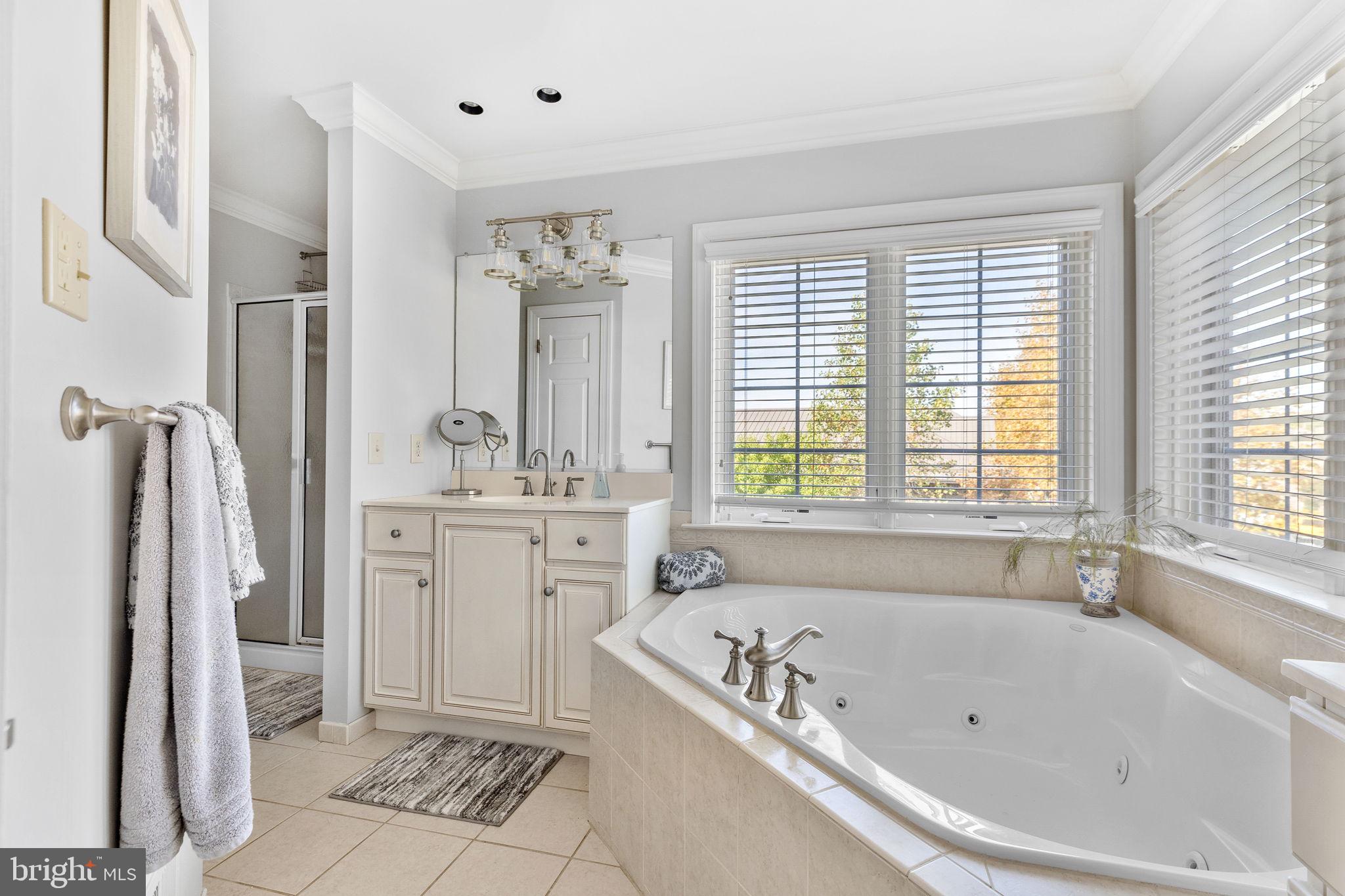 WEATHERSTONE - Residential