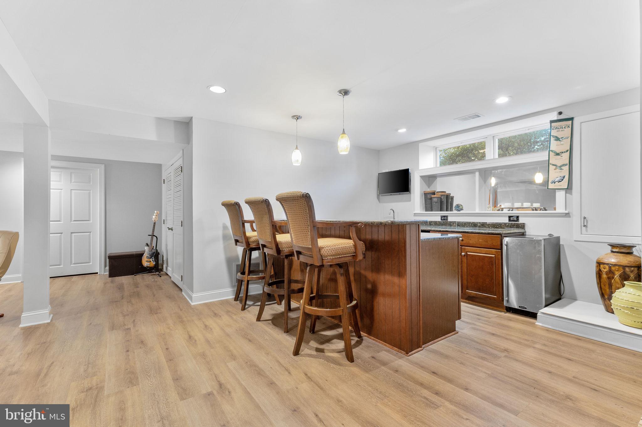 WEATHERSTONE - Residential