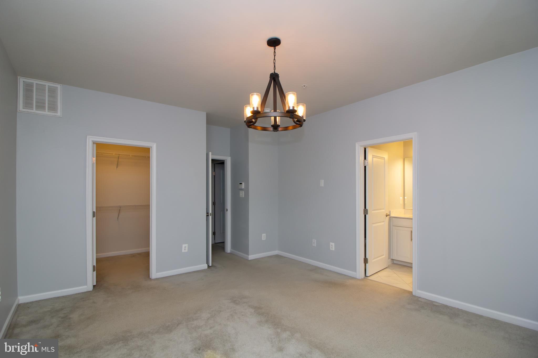 LANDSDALE - Residential Lease