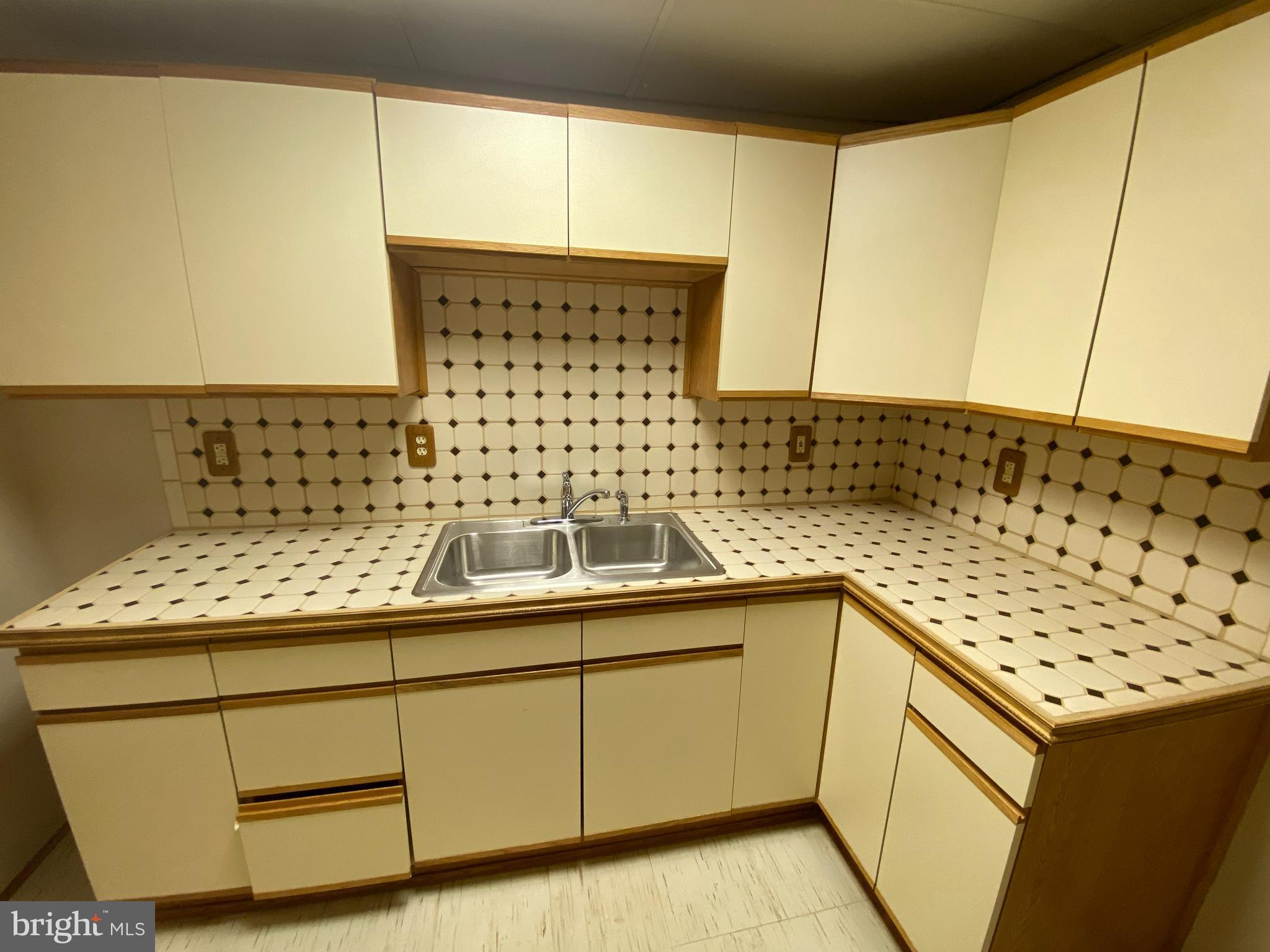 STRATFORD GLEN - Residential