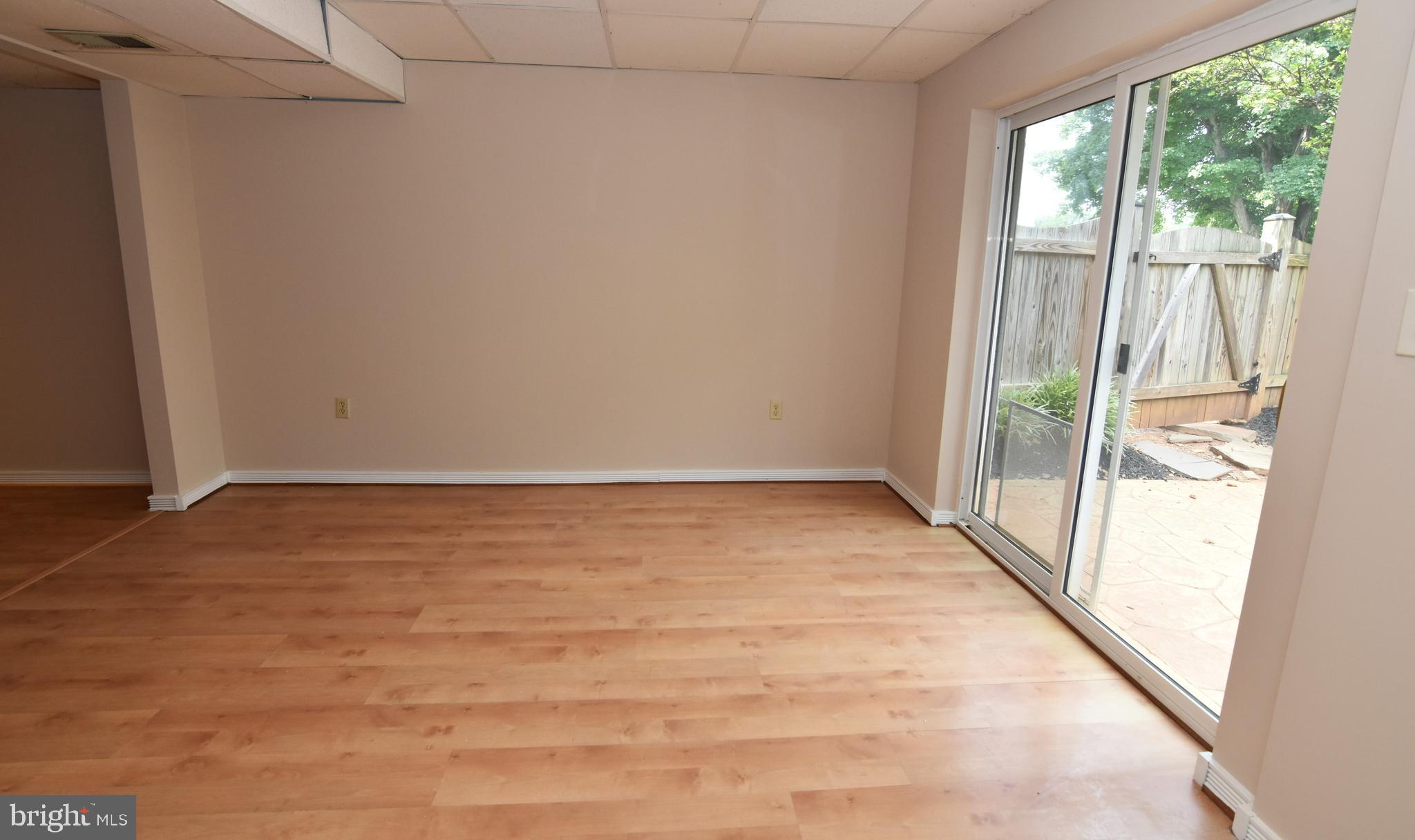 STRATFORD GLEN - Residential