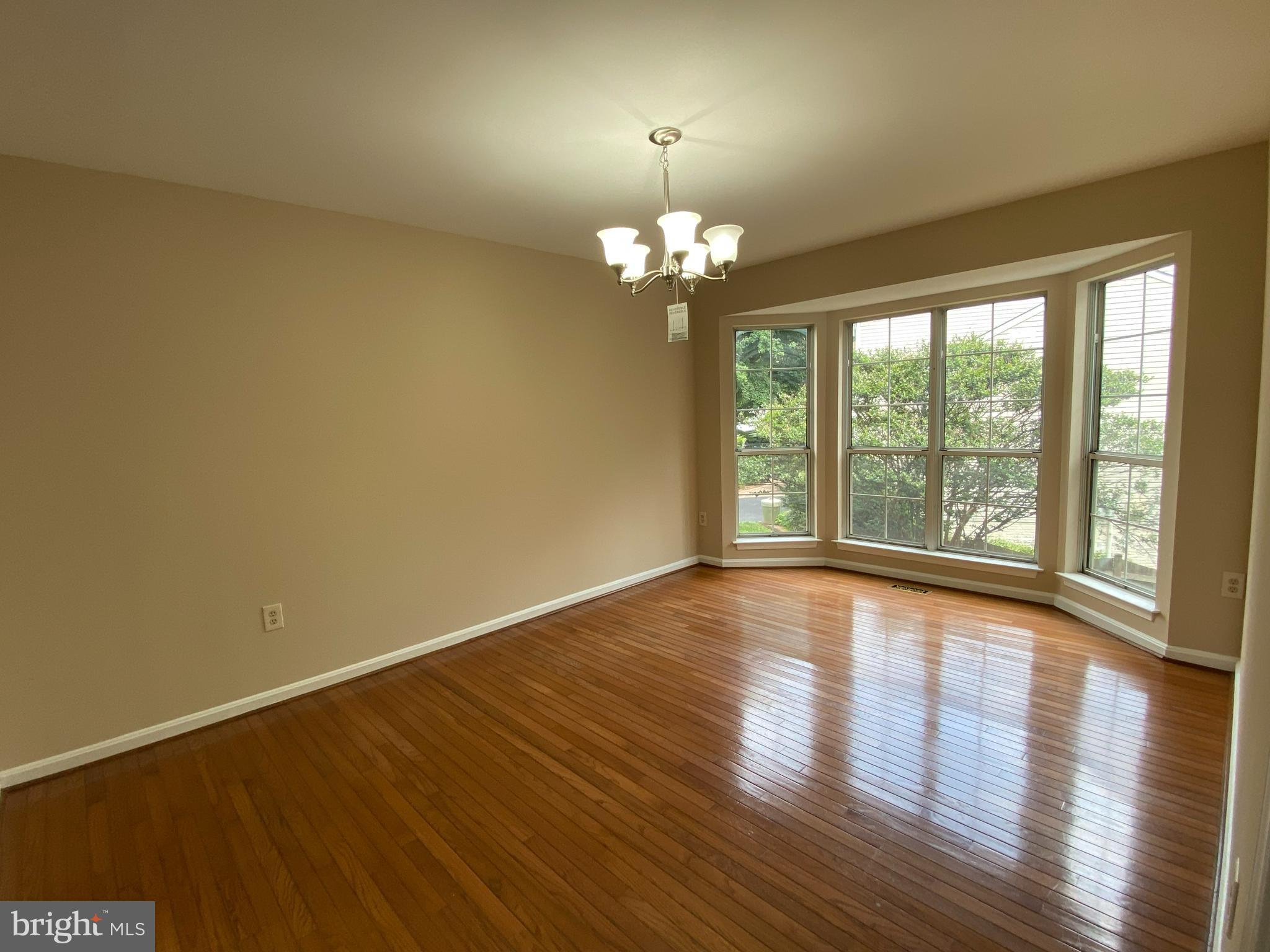 STRATFORD GLEN - Residential