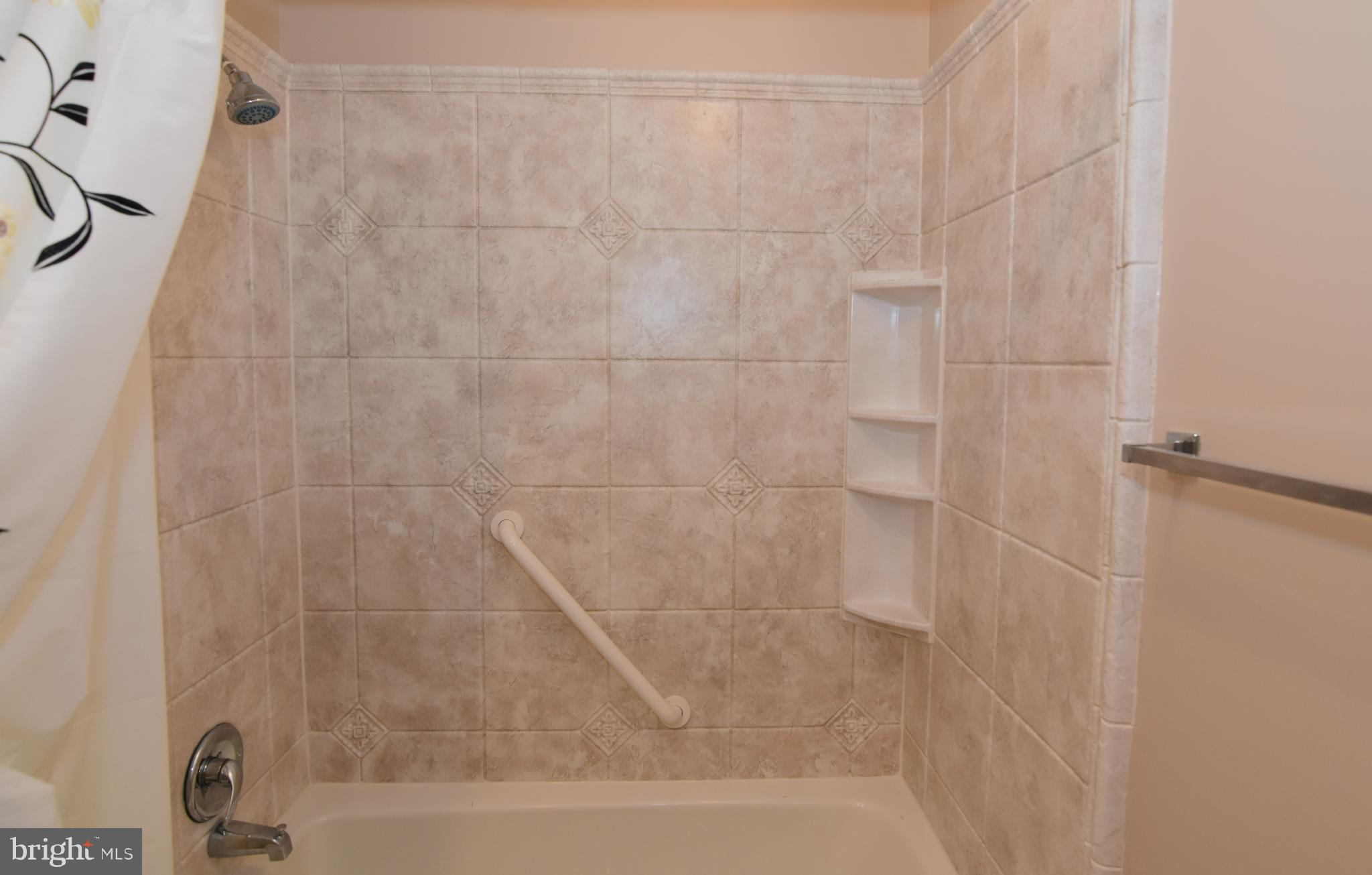 STRATFORD GLEN - Residential