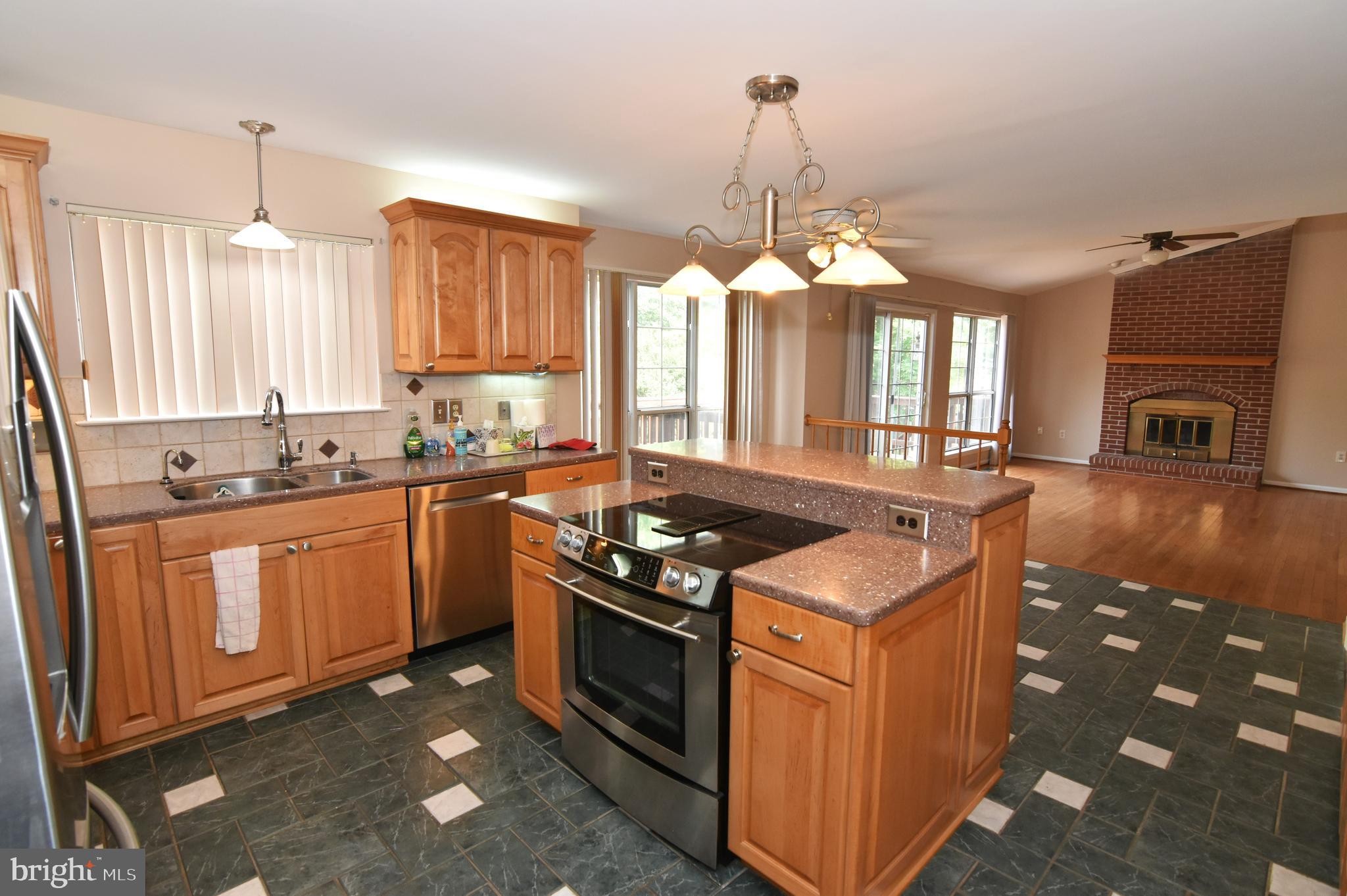 STRATFORD GLEN - Residential