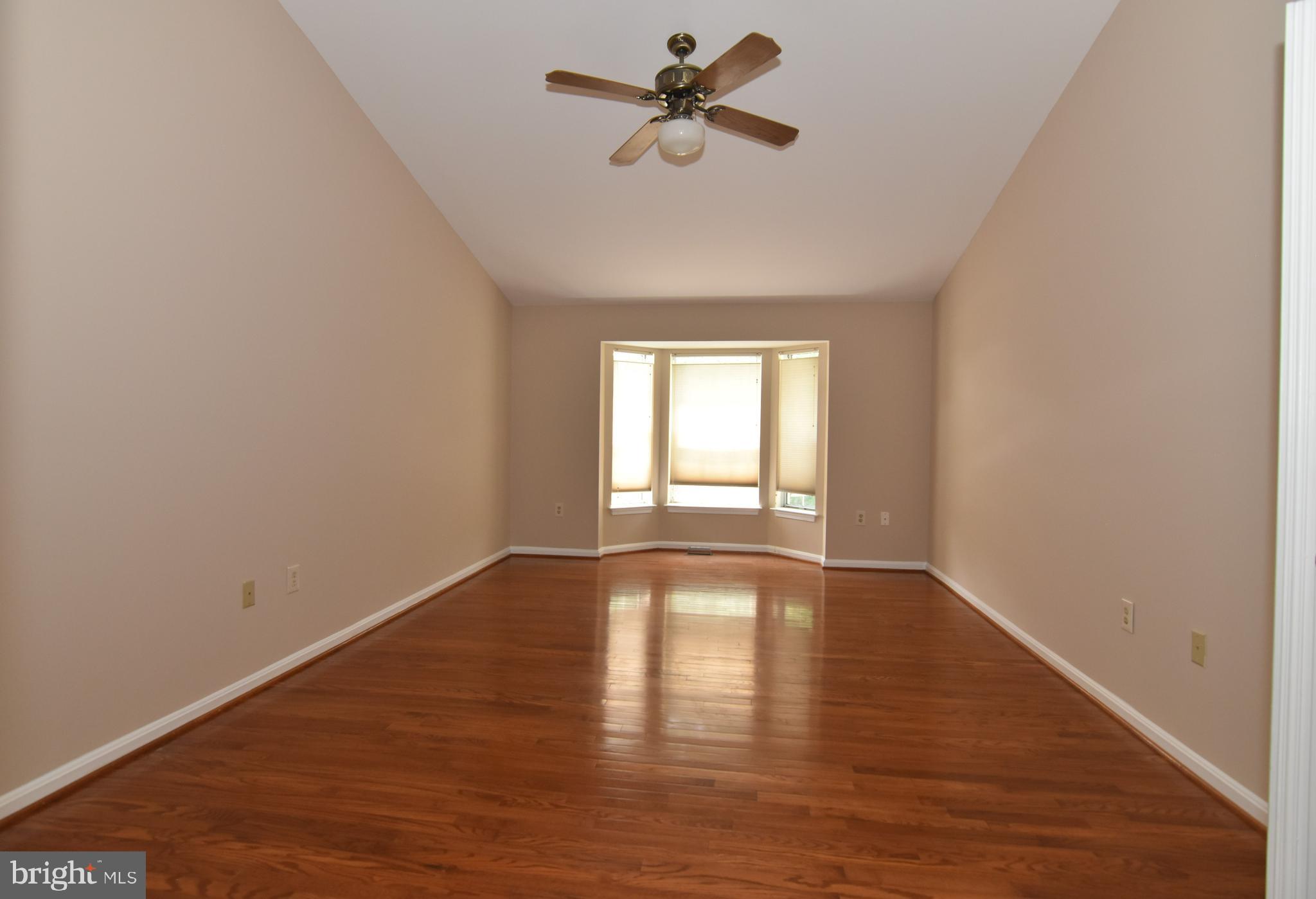 STRATFORD GLEN - Residential