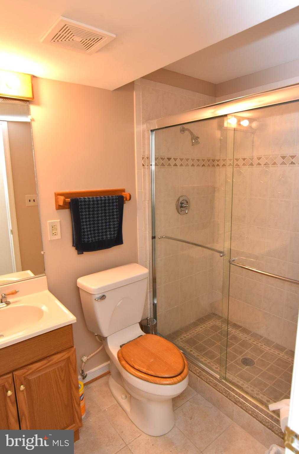 STRATFORD GLEN - Residential