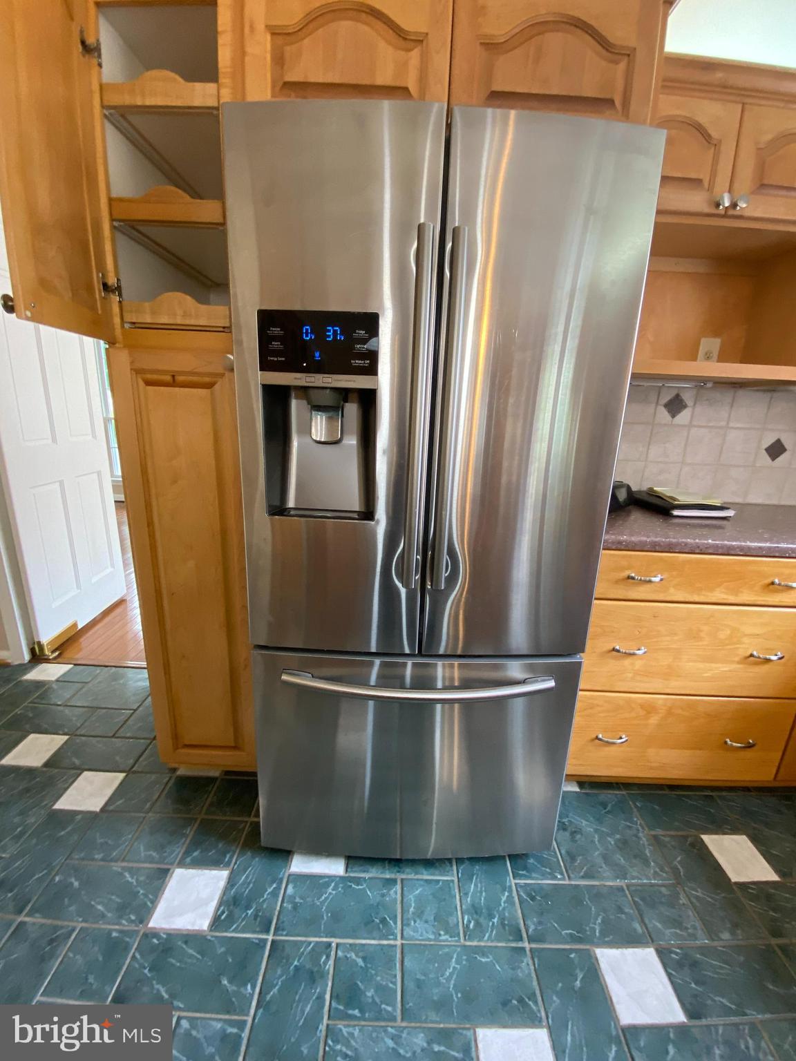 STRATFORD GLEN - Residential