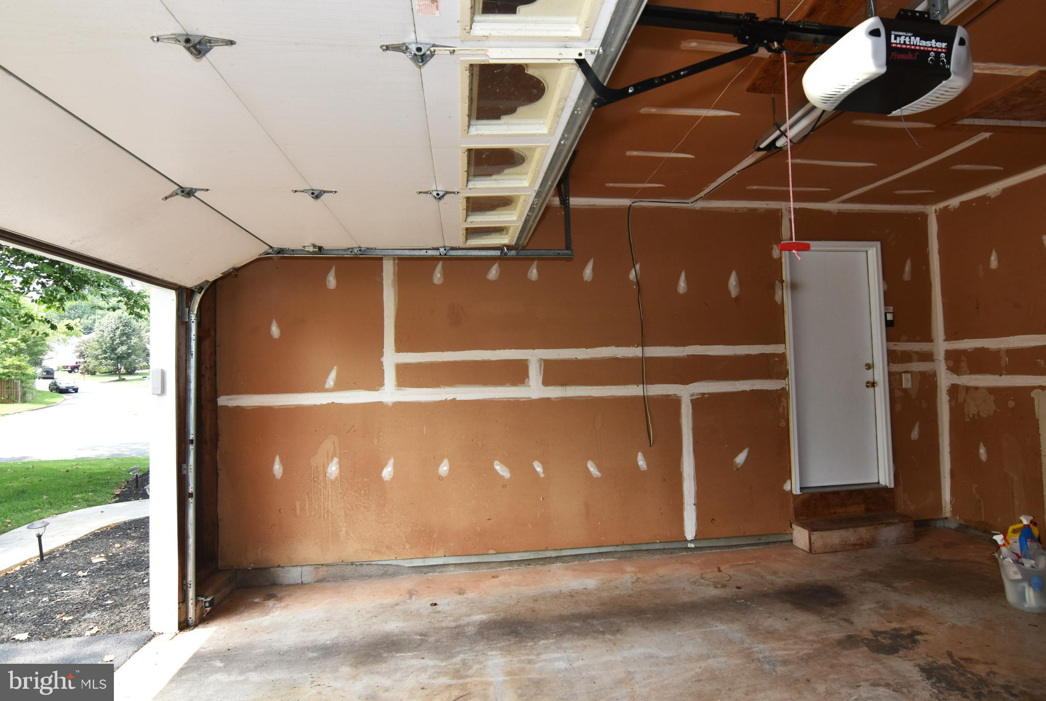 STRATFORD GLEN - Residential