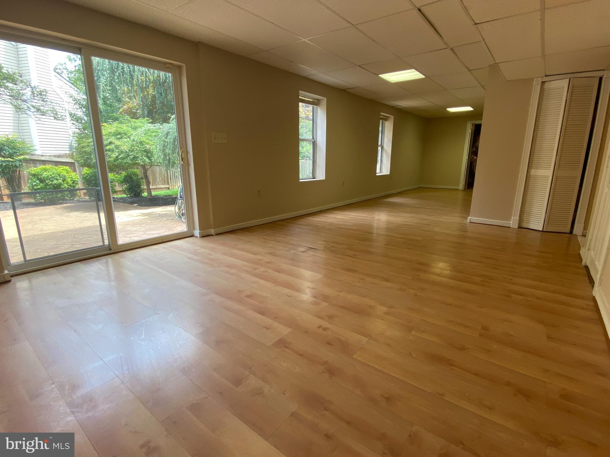 STRATFORD GLEN - Residential