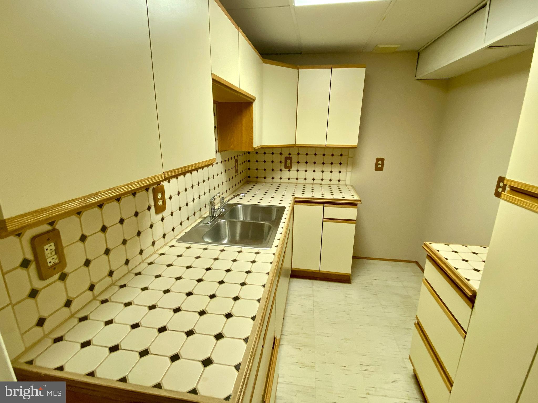 STRATFORD GLEN - Residential