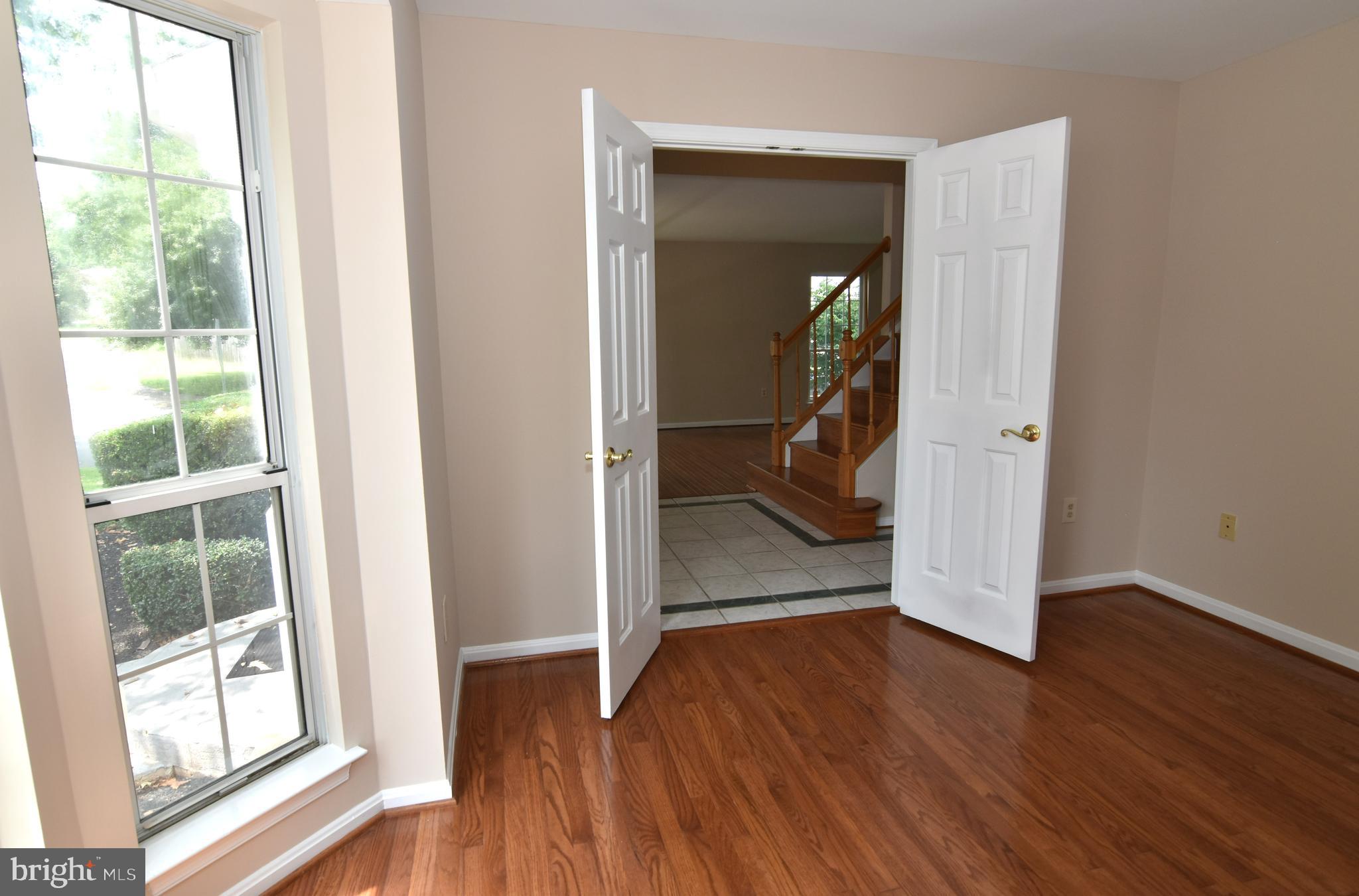 STRATFORD GLEN - Residential