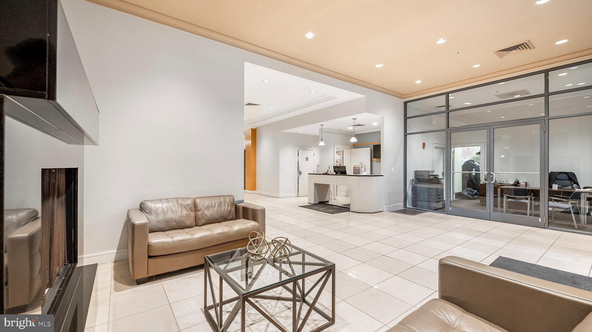 DOWNTOWN - Residential