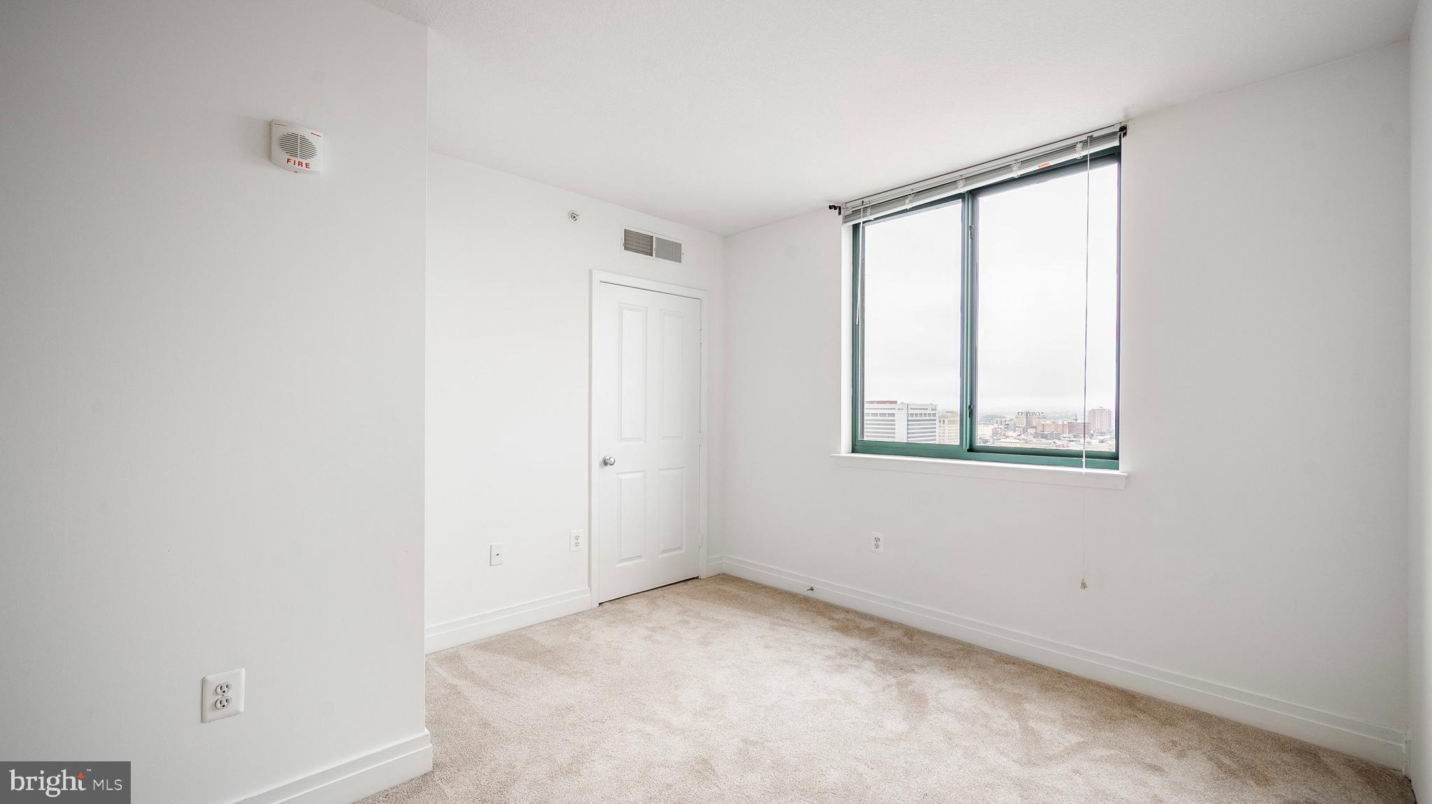 DOWNTOWN - Residential