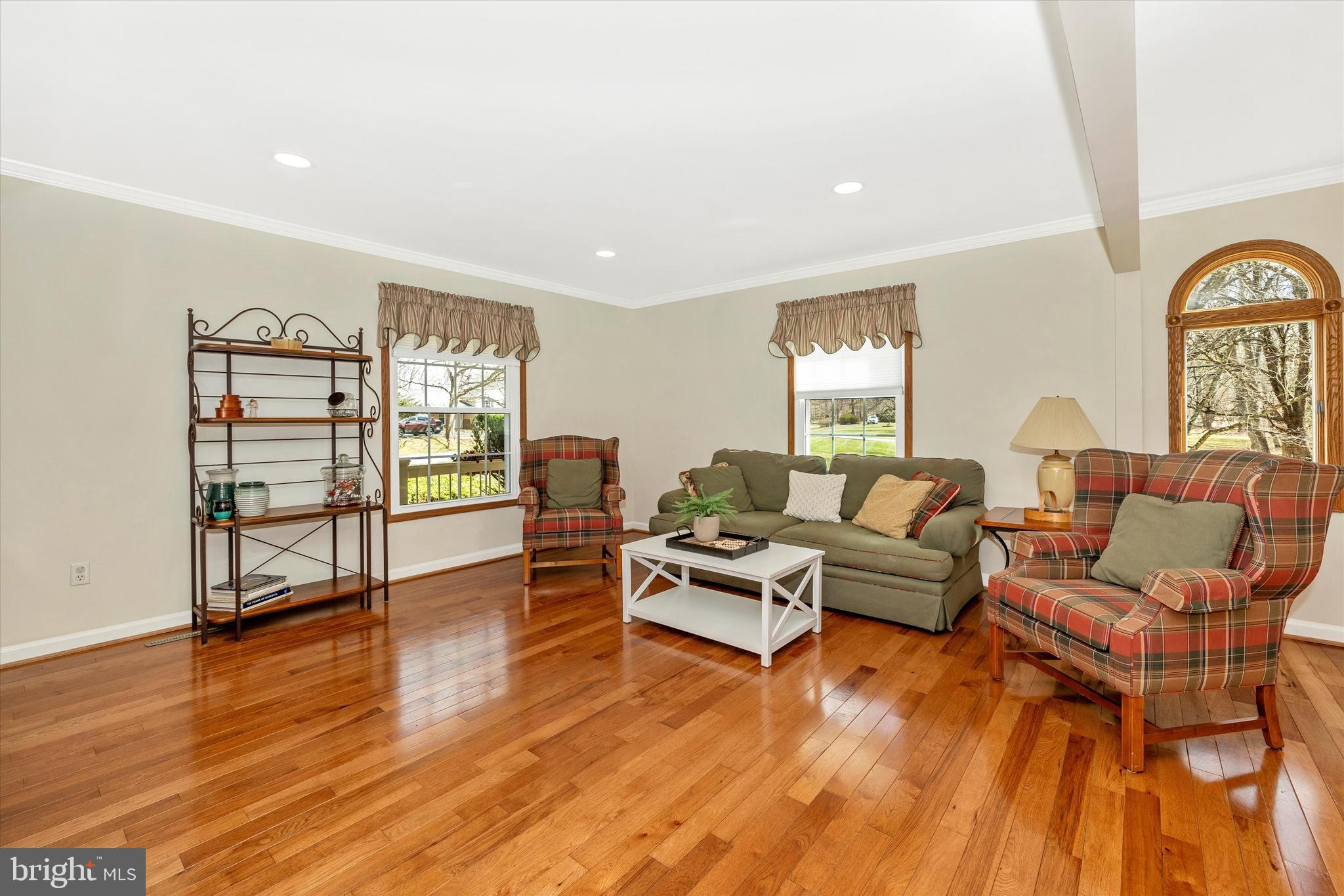 BURNT HICKORY - Residential