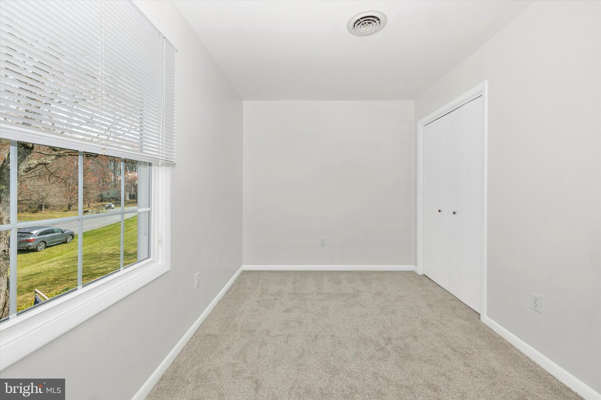 BURNT HICKORY - Residential